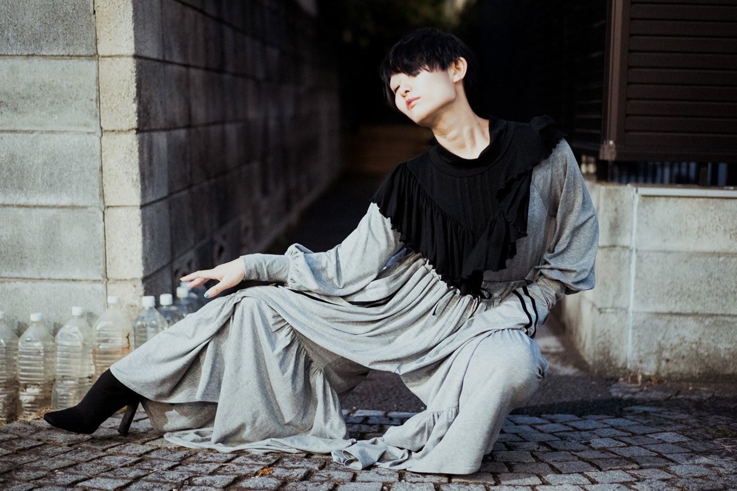 「ドール•セットアップ」グレー