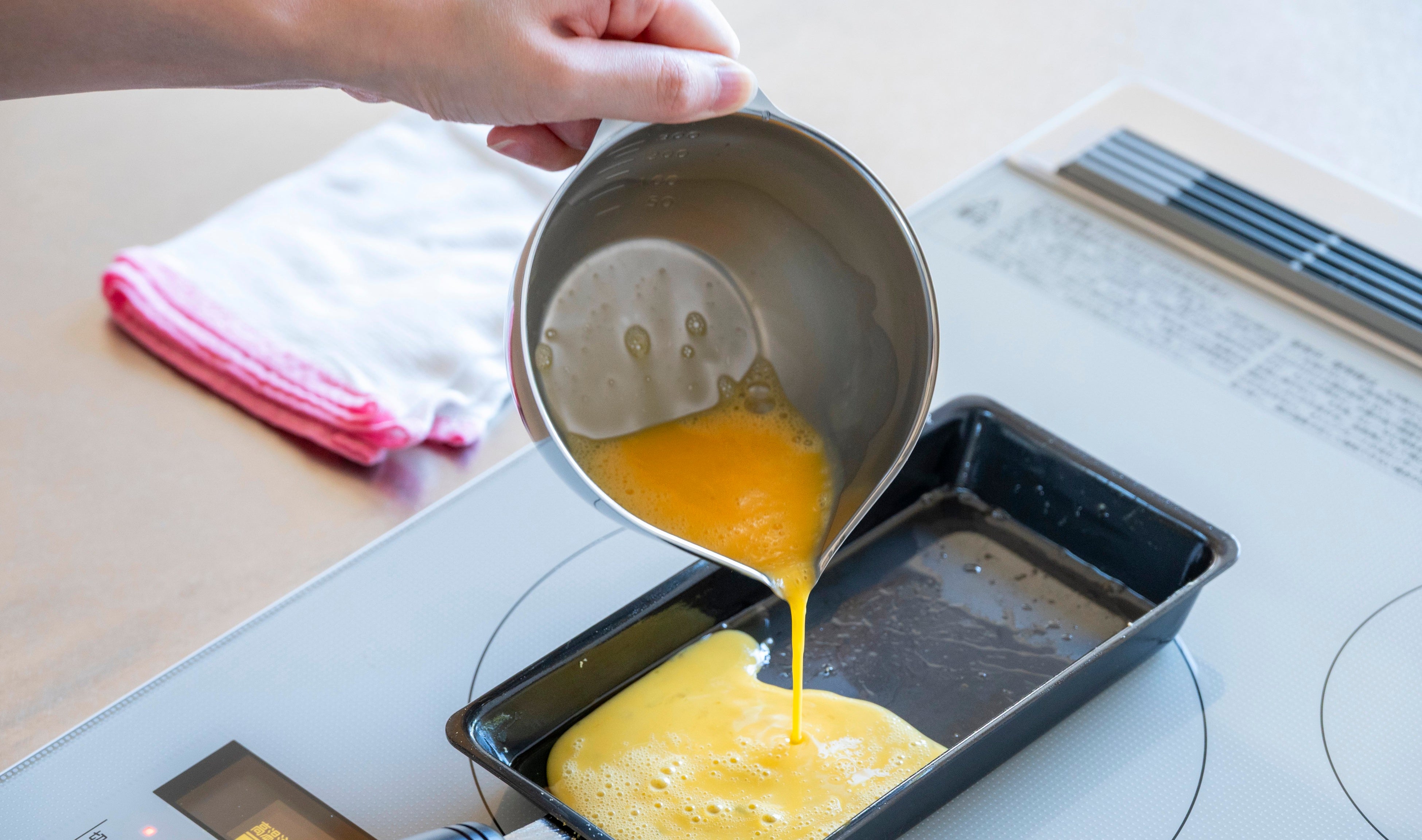 新発売] 注ぐたび、感動。液だれ知らずのステンレスボウル誕生