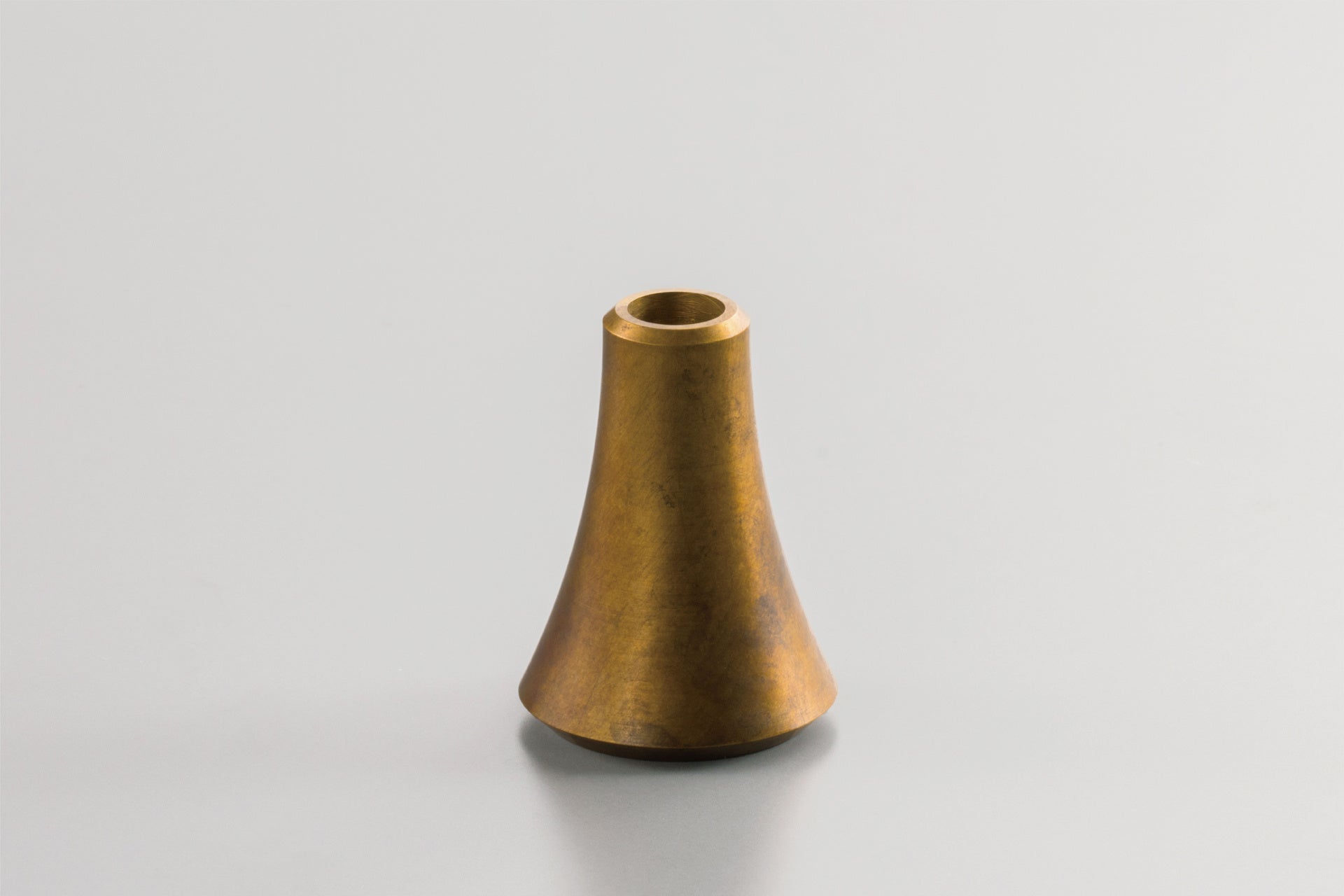 真鍮の花立（コスモス・サクラ共通）