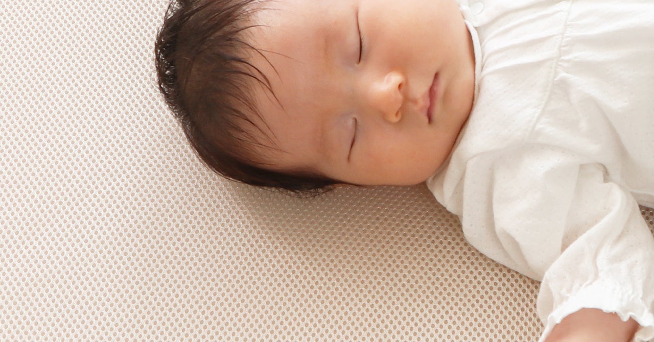 さらっとした肌触りのメッシュ生地