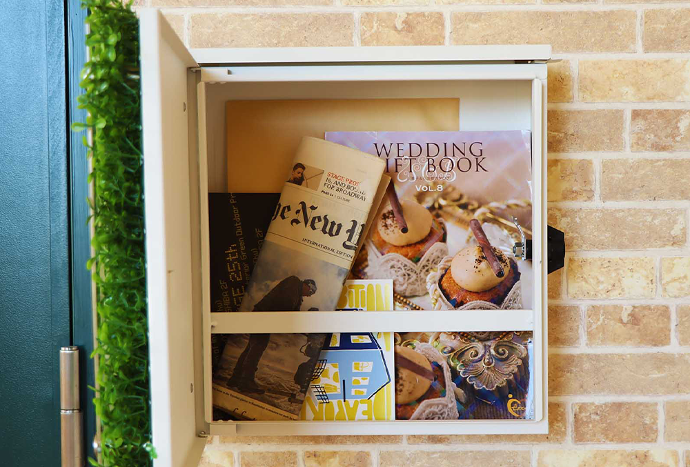 大きく開く取り出し口