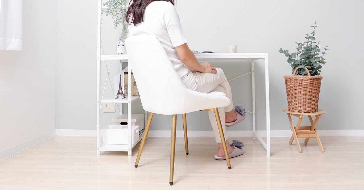 ヤマソロ」リラックス感のあるトレンドカラーを使ったダイニング