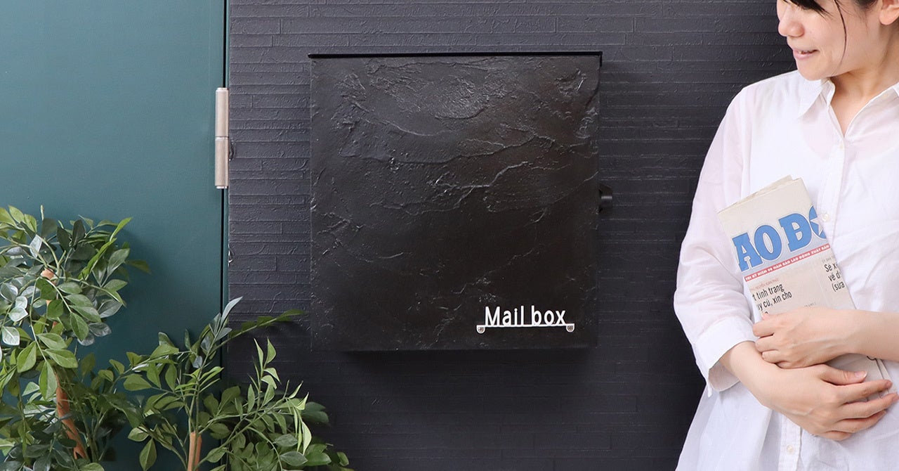 壁掛けポスト stucco  (スタッコ)　ブラック