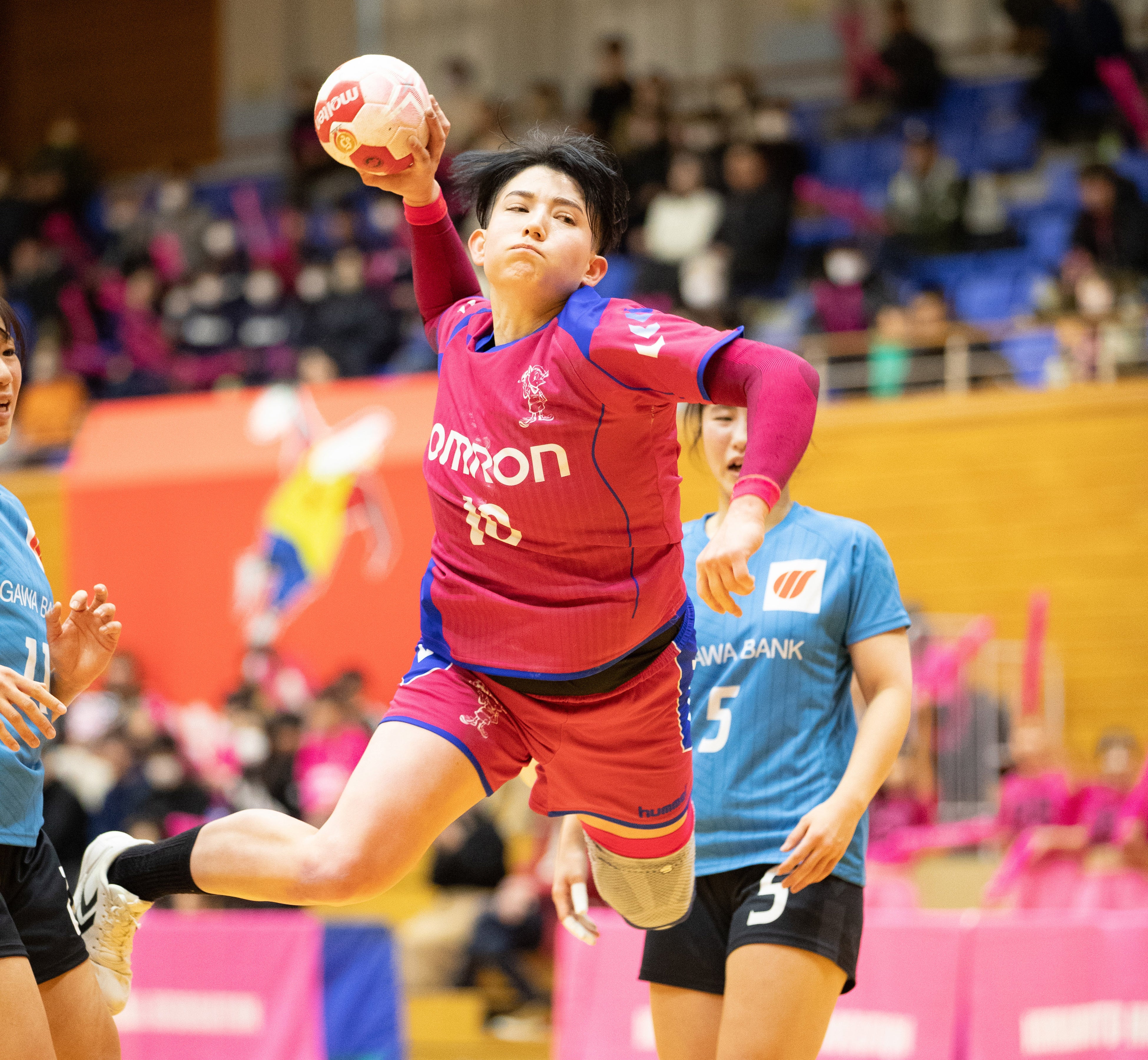 十分な睡眠によるパフォーマンスへの効果を実感した選手の声が多数（写真はグレイ・クレア・フランシス選手）