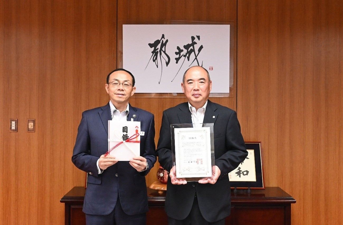 ㈱国土開発コンサルタント 田鍋常務取締役と池田市長