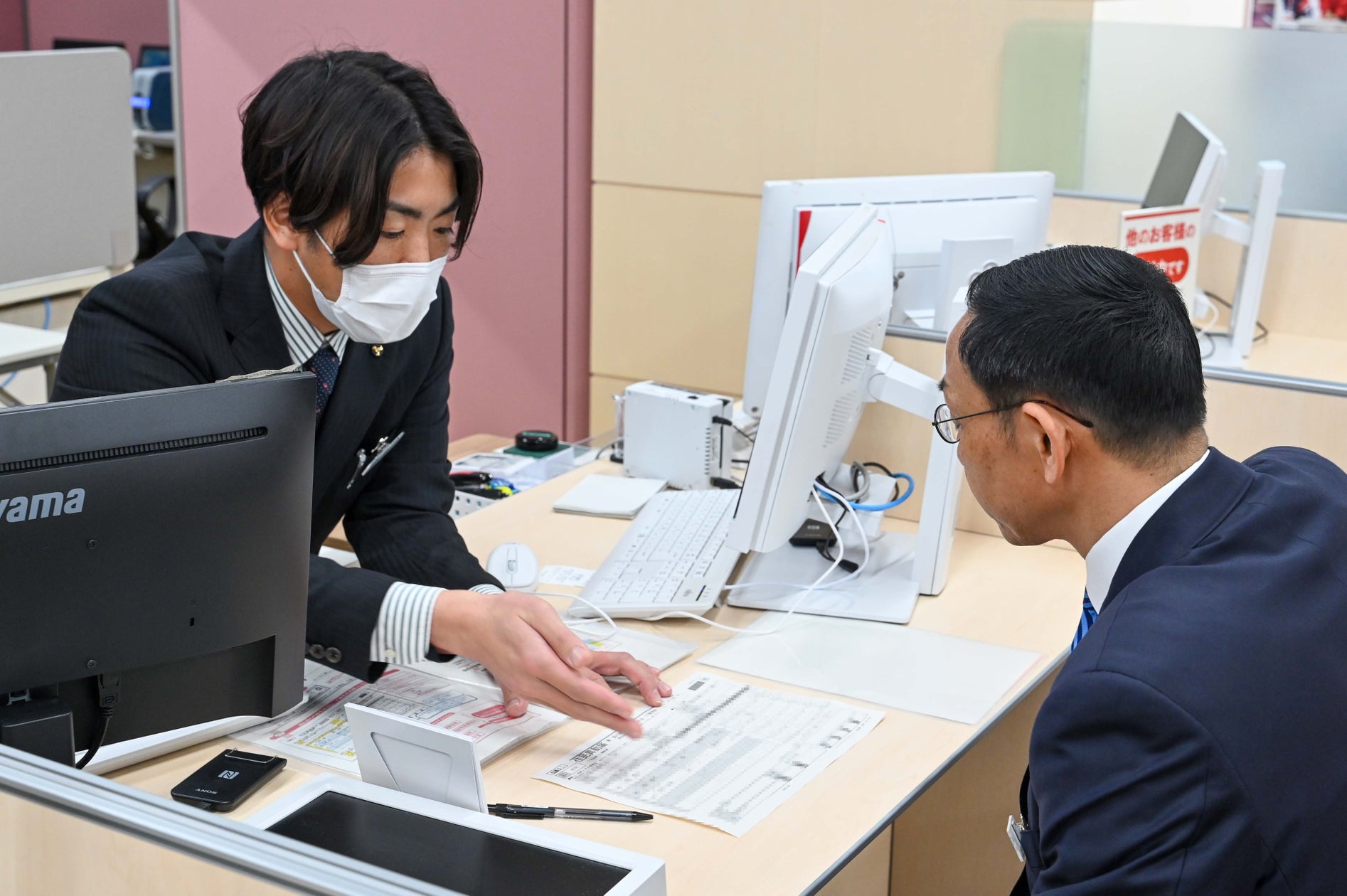 デジタル庁が「自治体窓口DX」の実現をシステム面から支援する「自治体窓口DXSaaS」が都城市で稼働開始!本庁舎でのワンストップ受付実施事例と ...