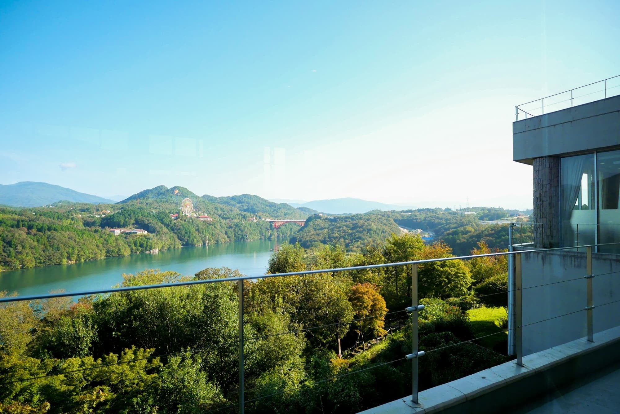 ゆずり葉　ロビーからの景色