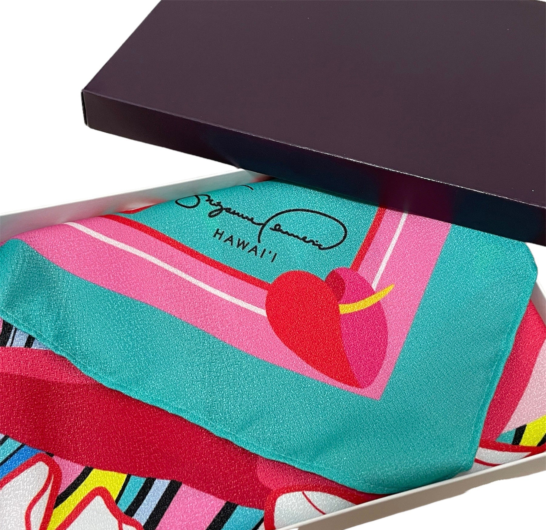 スザンヌ・ジェネリック・デザインの風呂敷