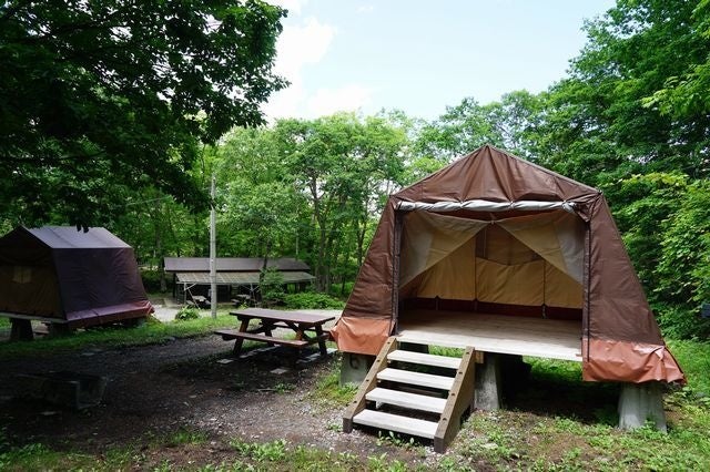 休暇村嬬恋鹿沢　休暇村オリジナルロッジ型テント