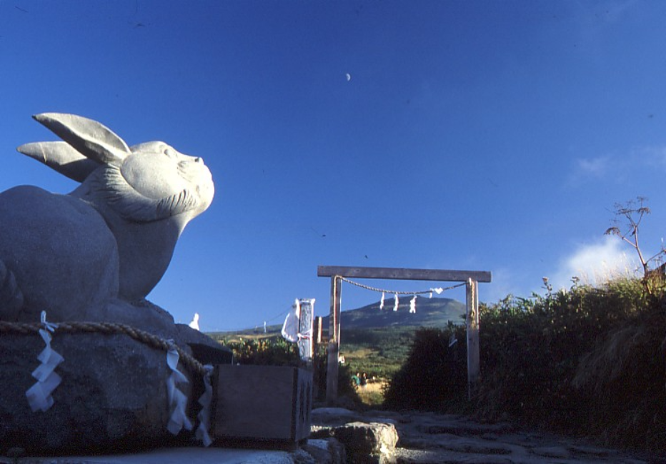 パワースポット 霊峰「月山（がっさん）」7月1日（金）山開き 8合目