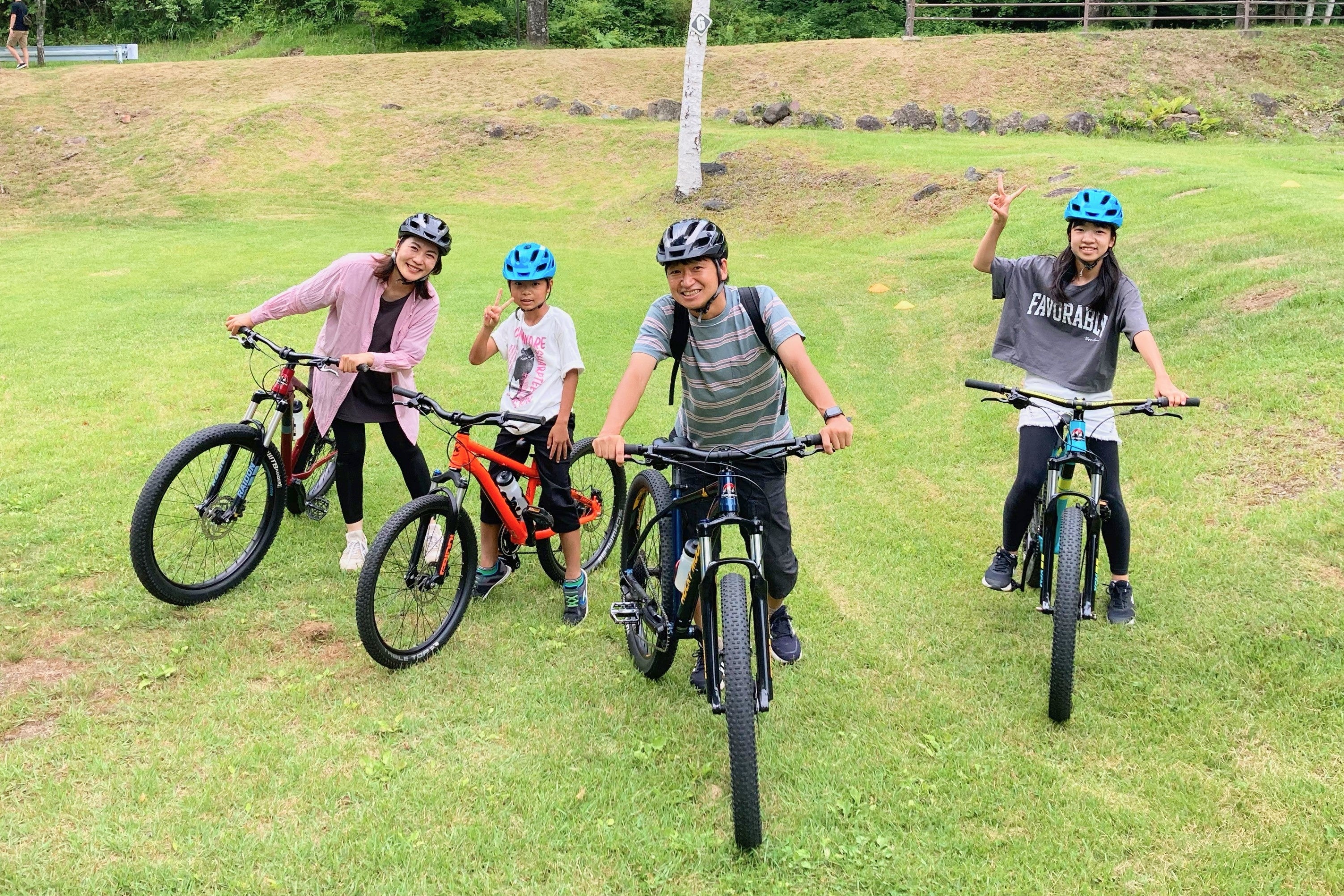 ファミリー＆グループ限定”おまかせ”マウンテンバイクツアー