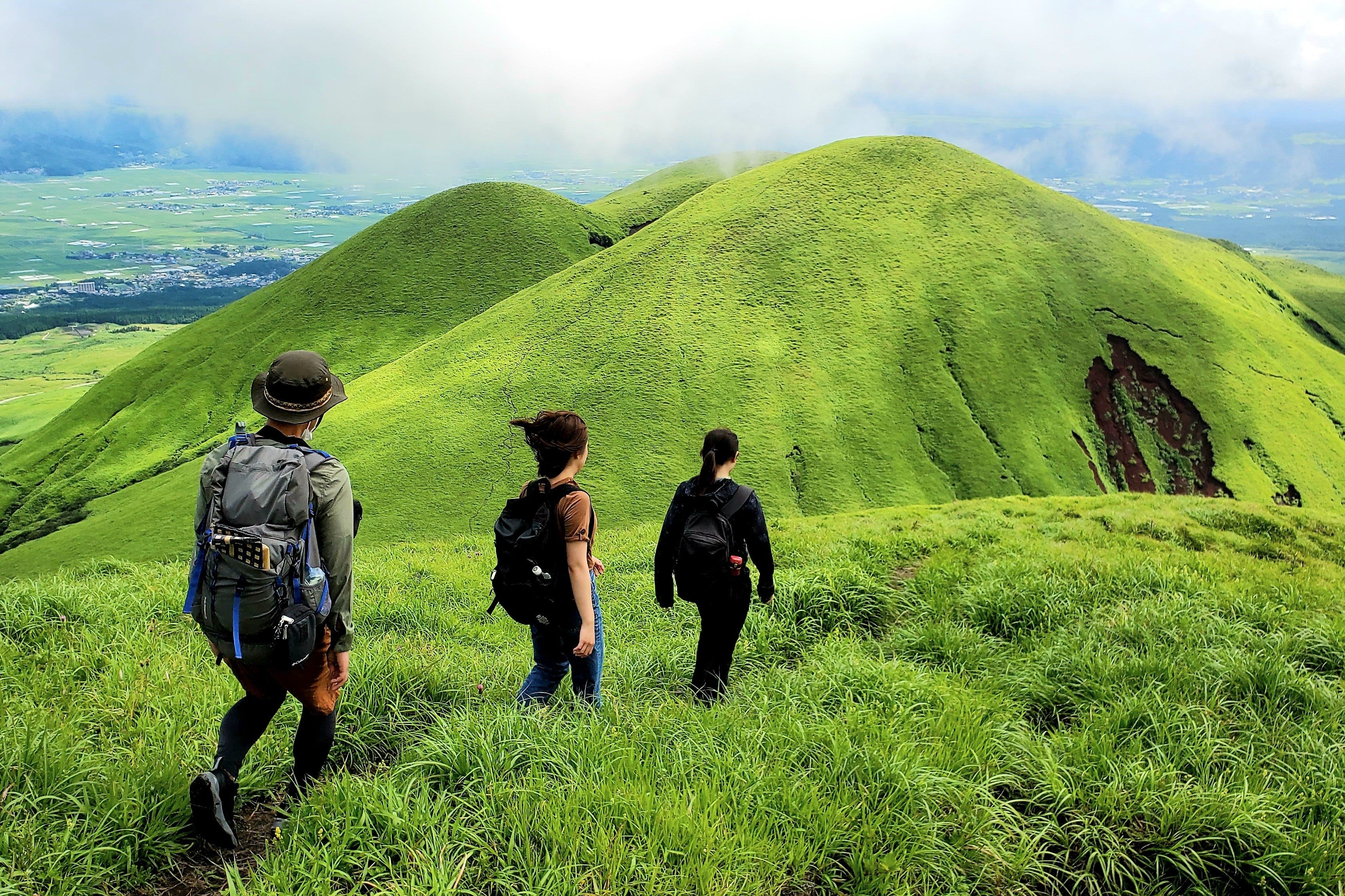 阿蘇くじゅうトレッキング（イメージ）