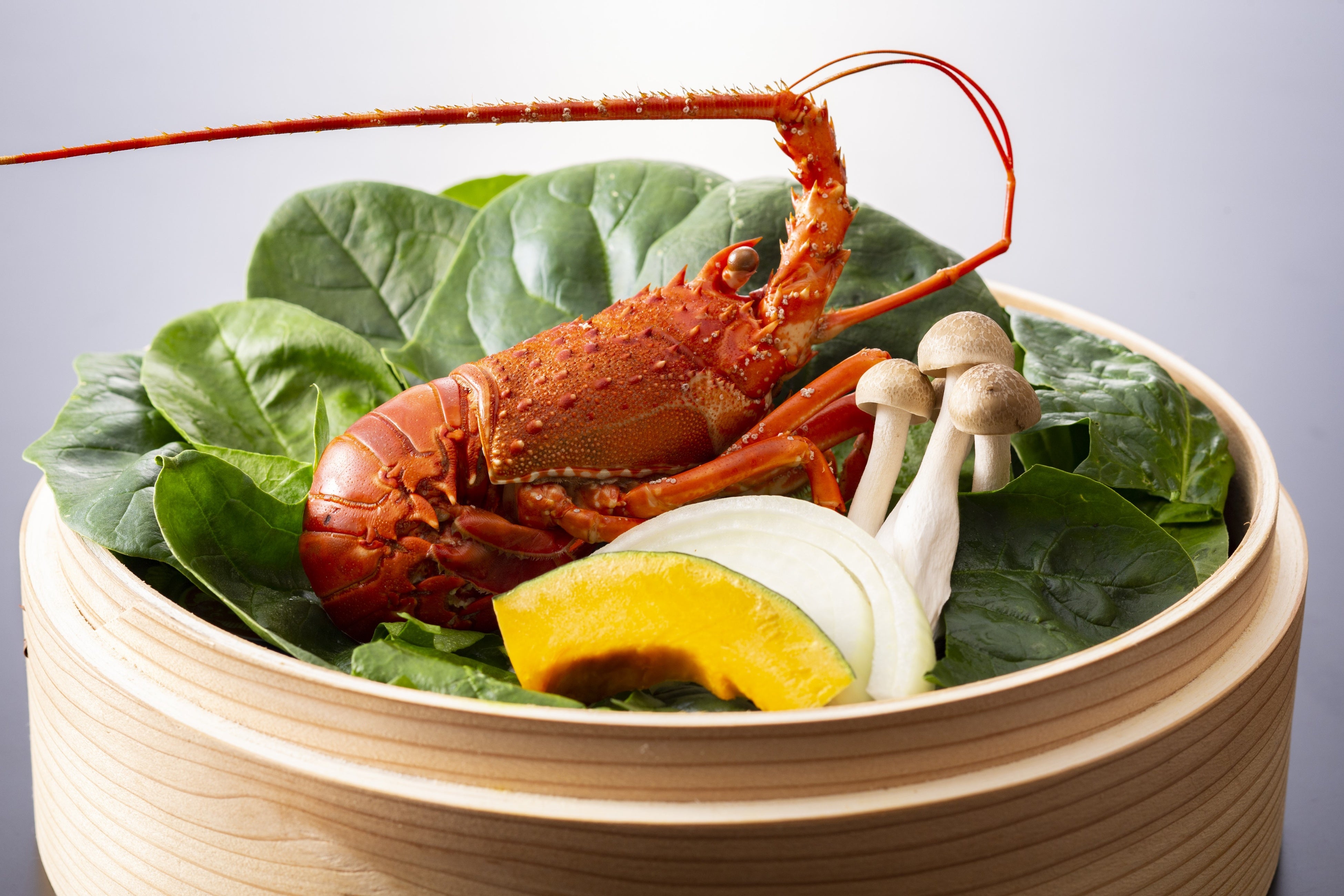 伊勢海老柚子香塩蒸し