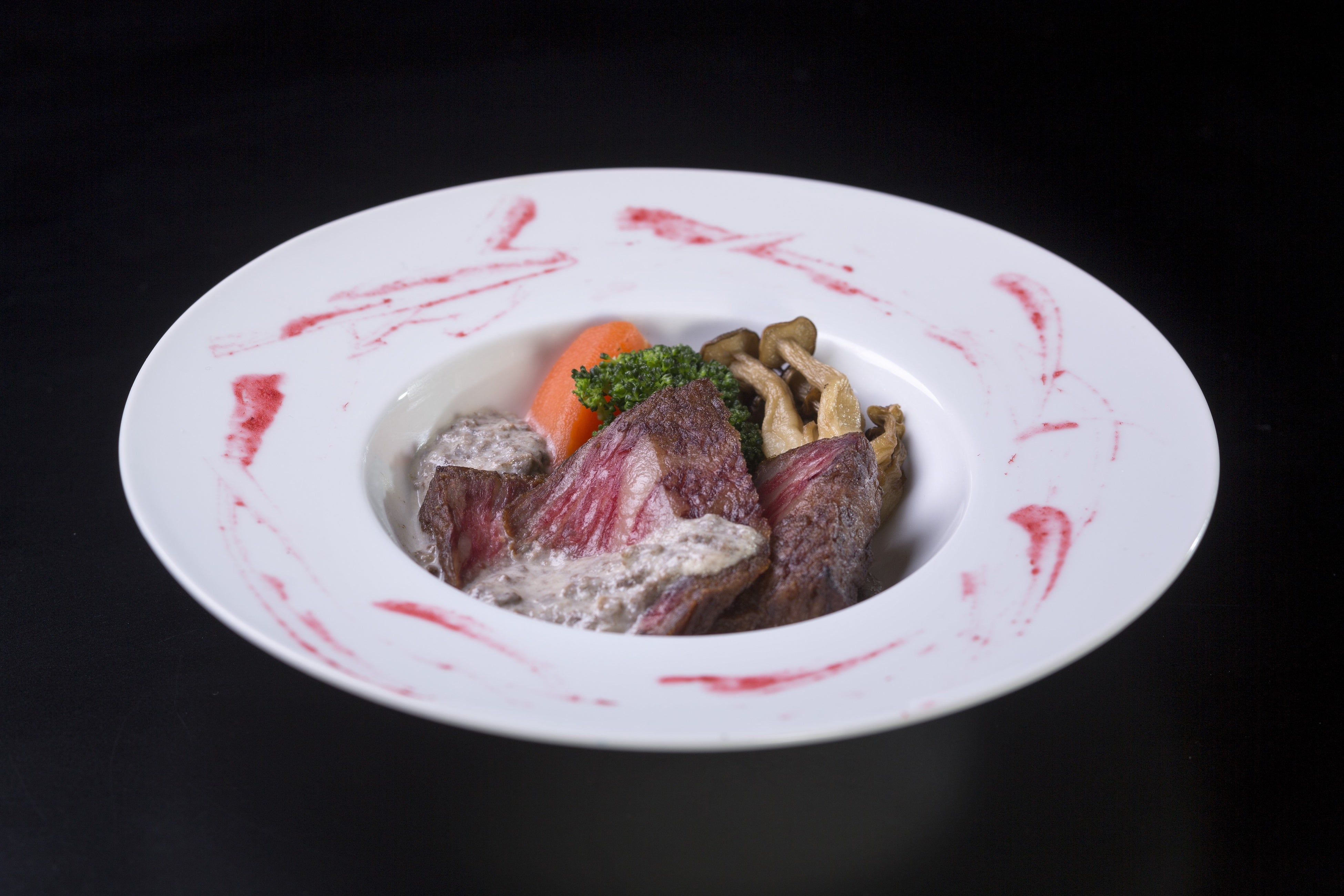 オリーブ牛ステーキ