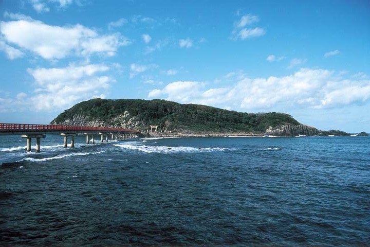 「神の島・雄島へのサイクリングと荒磯ウォーキング」ツアー