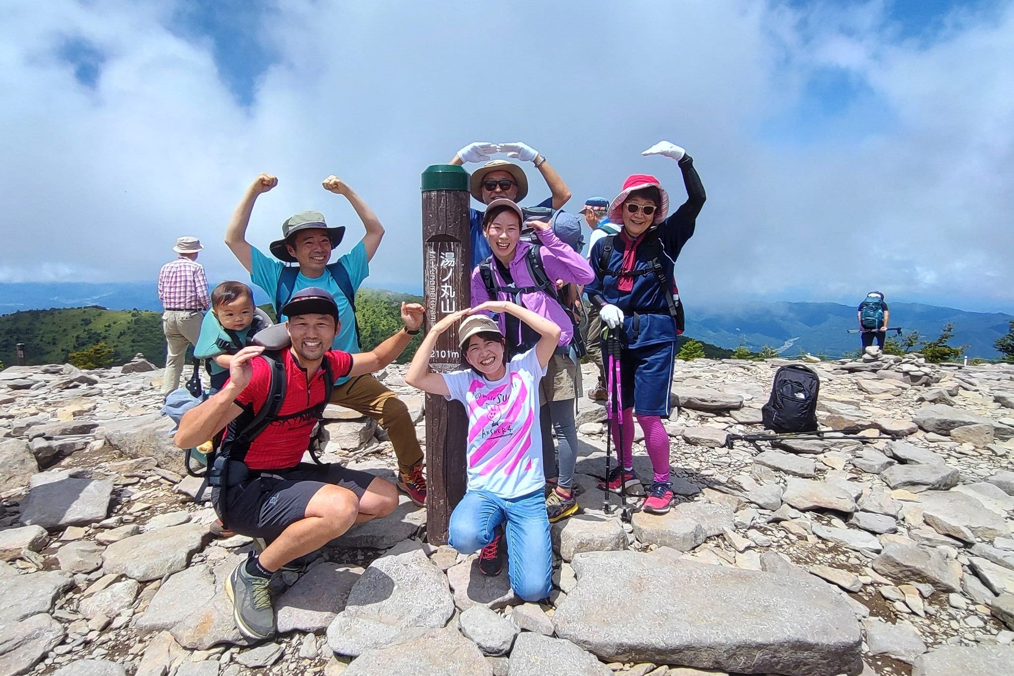 自然豊かな山岳の温泉地である「鹿沢」を知ってもらい、鹿沢の山々のファンが増えるきっかけになればうれしいです