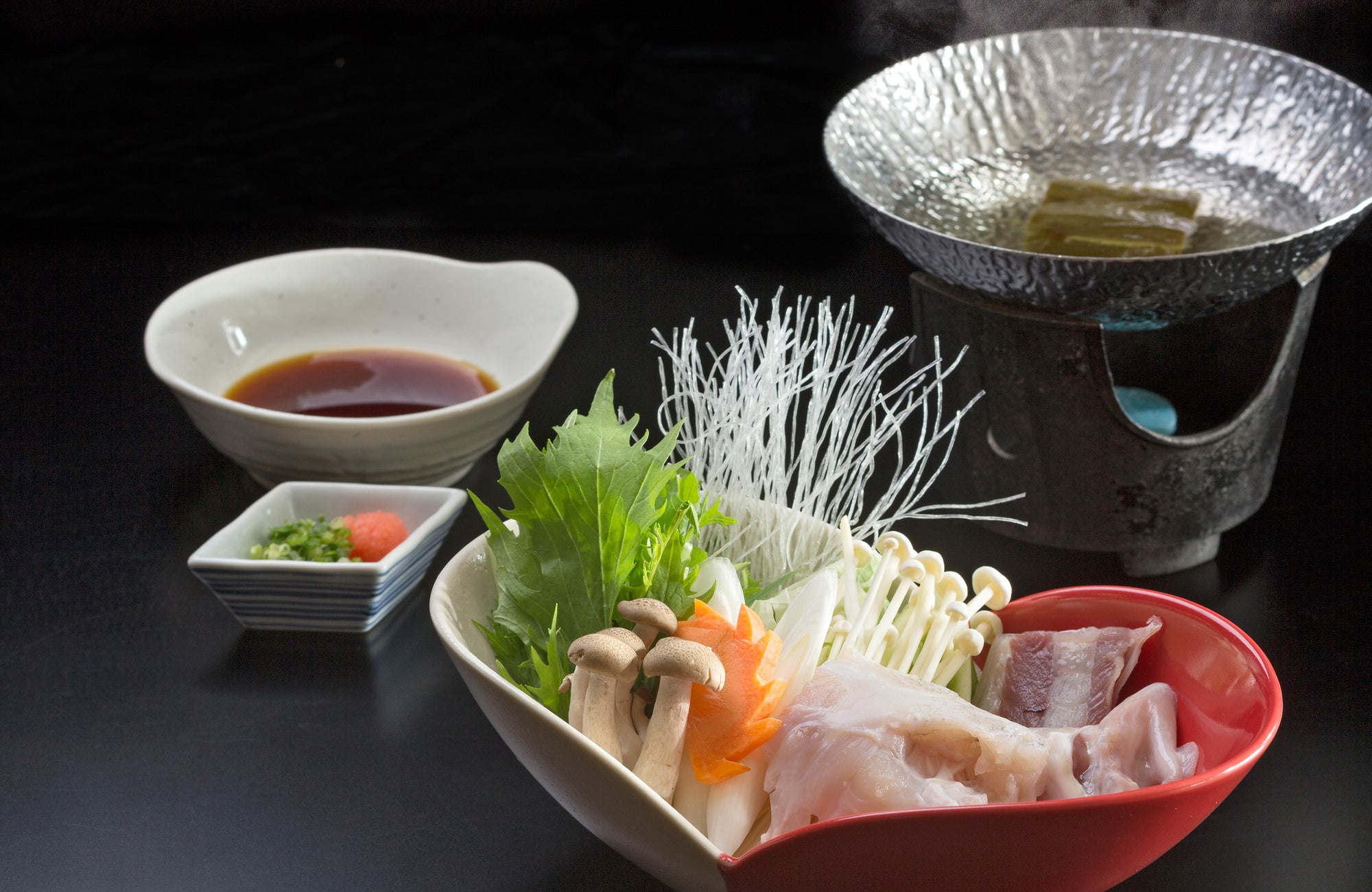 沙弥虎河豚ちり鍋