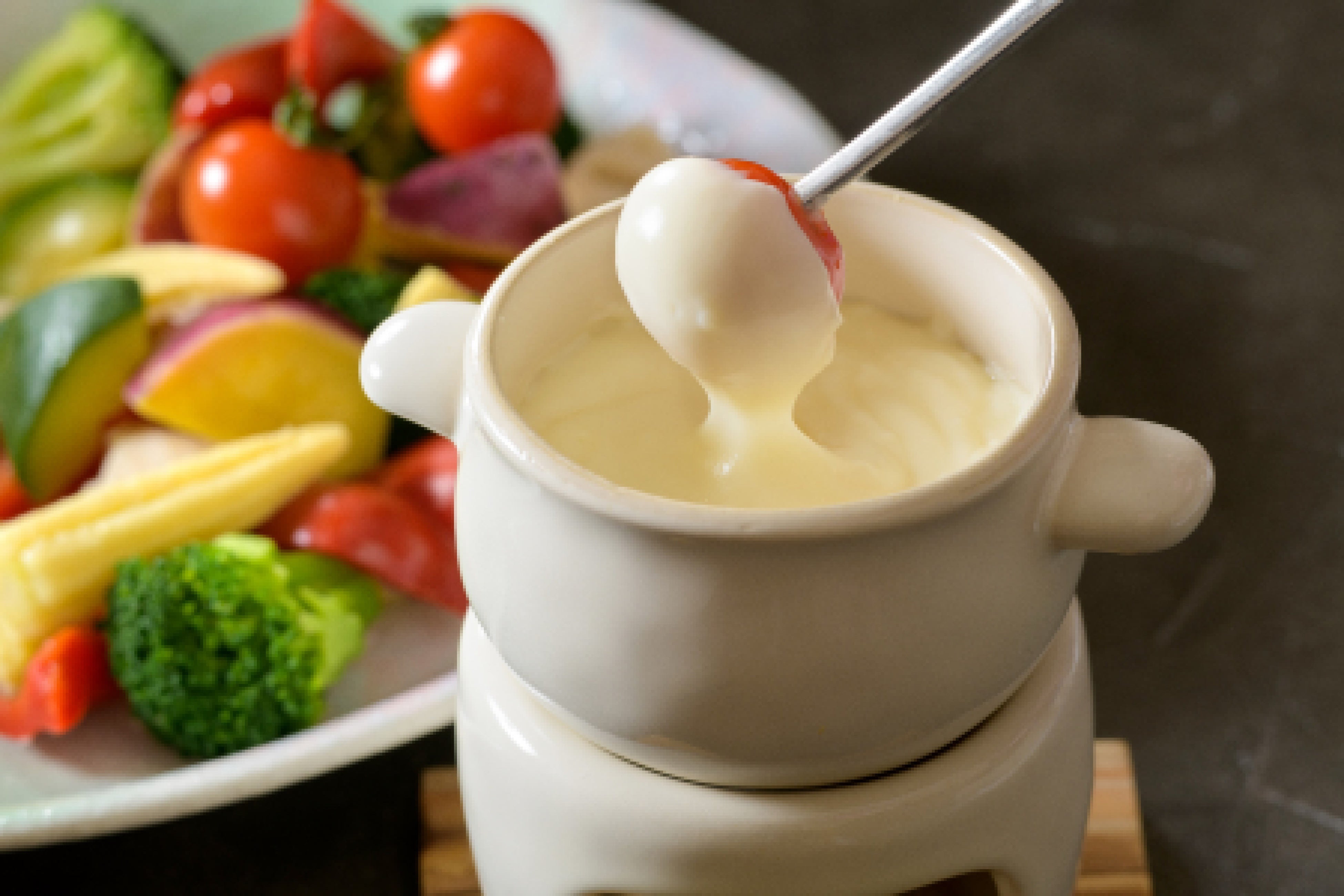 愛媛県産野菜との相性ばっちり「チーズフォンデュ」