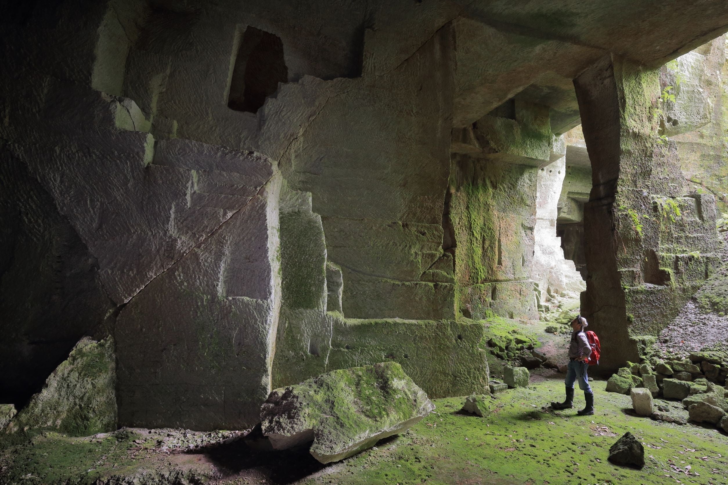 金津（かなづ）から竹田川の水運を利用して出荷されていた宮谷石
