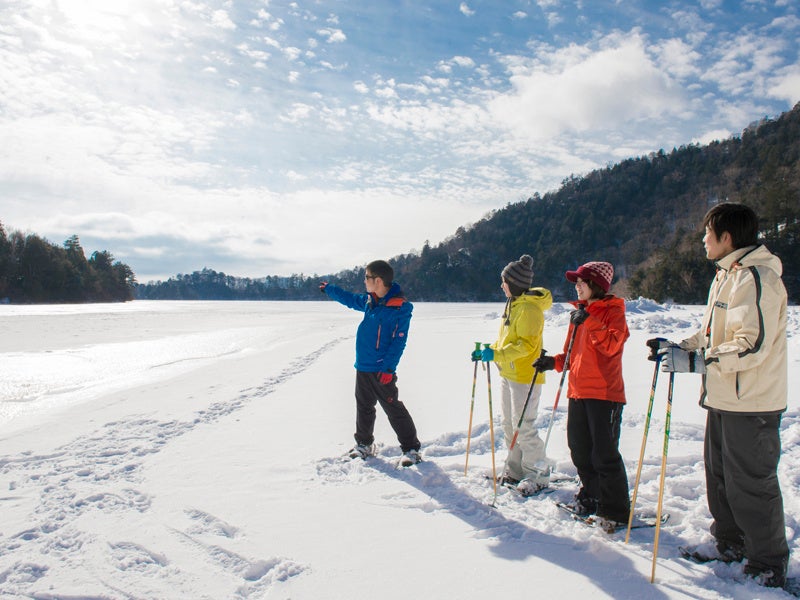 スノーシューで新雪を満喫