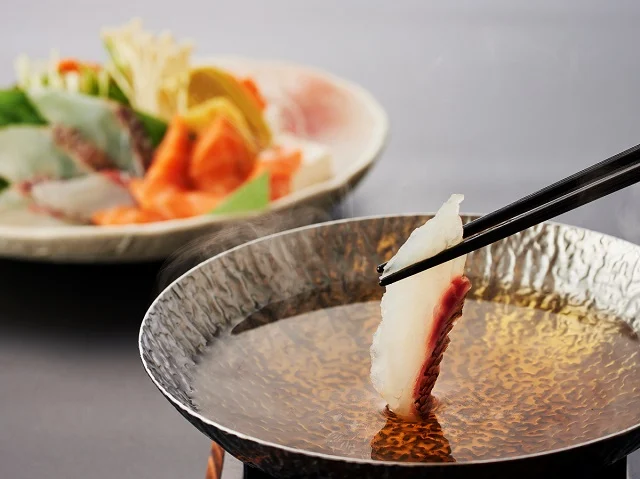 桜鯛とサクラマスのしゃぶしゃぶ