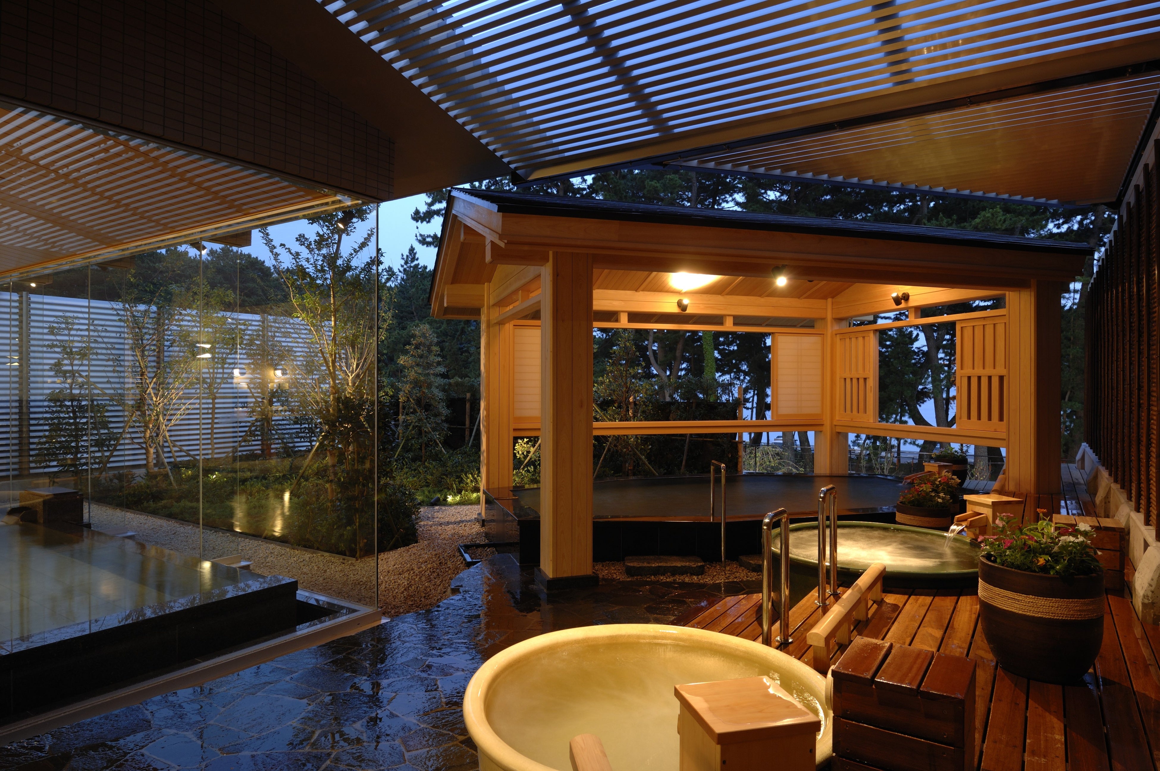 温泉大浴場　露天風呂