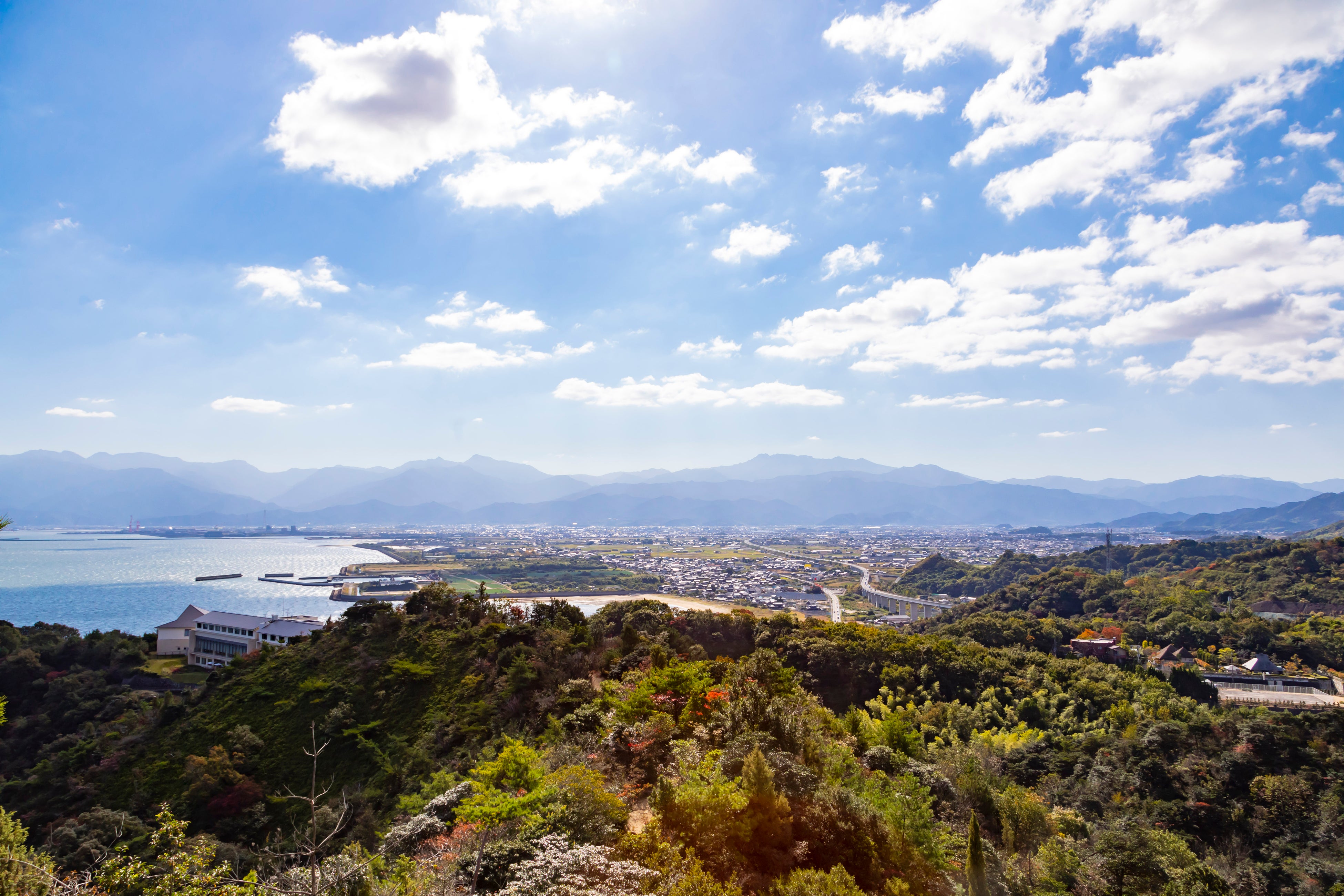 休暇村瀬戸内東予外観