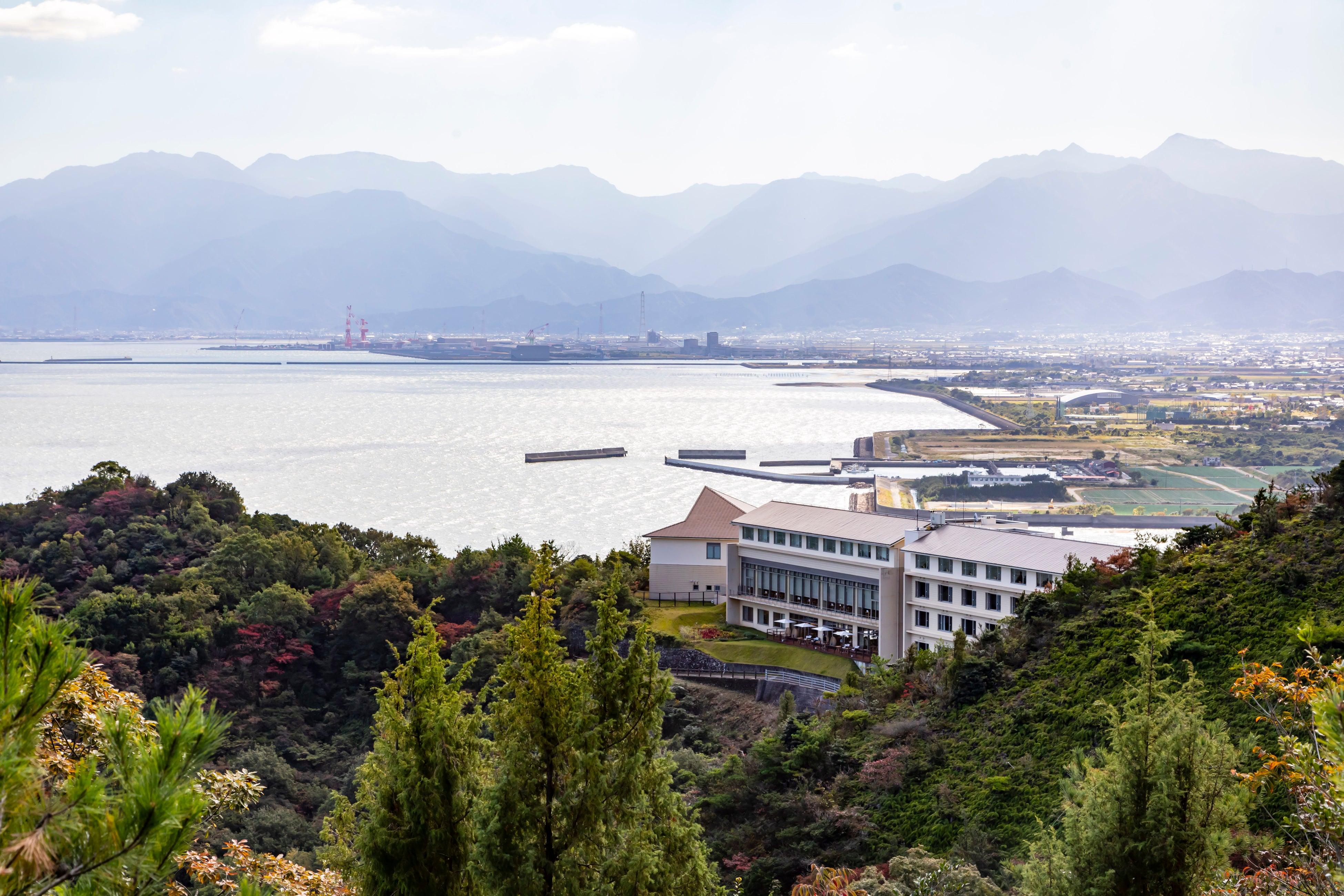 休暇村瀬戸内東予外観