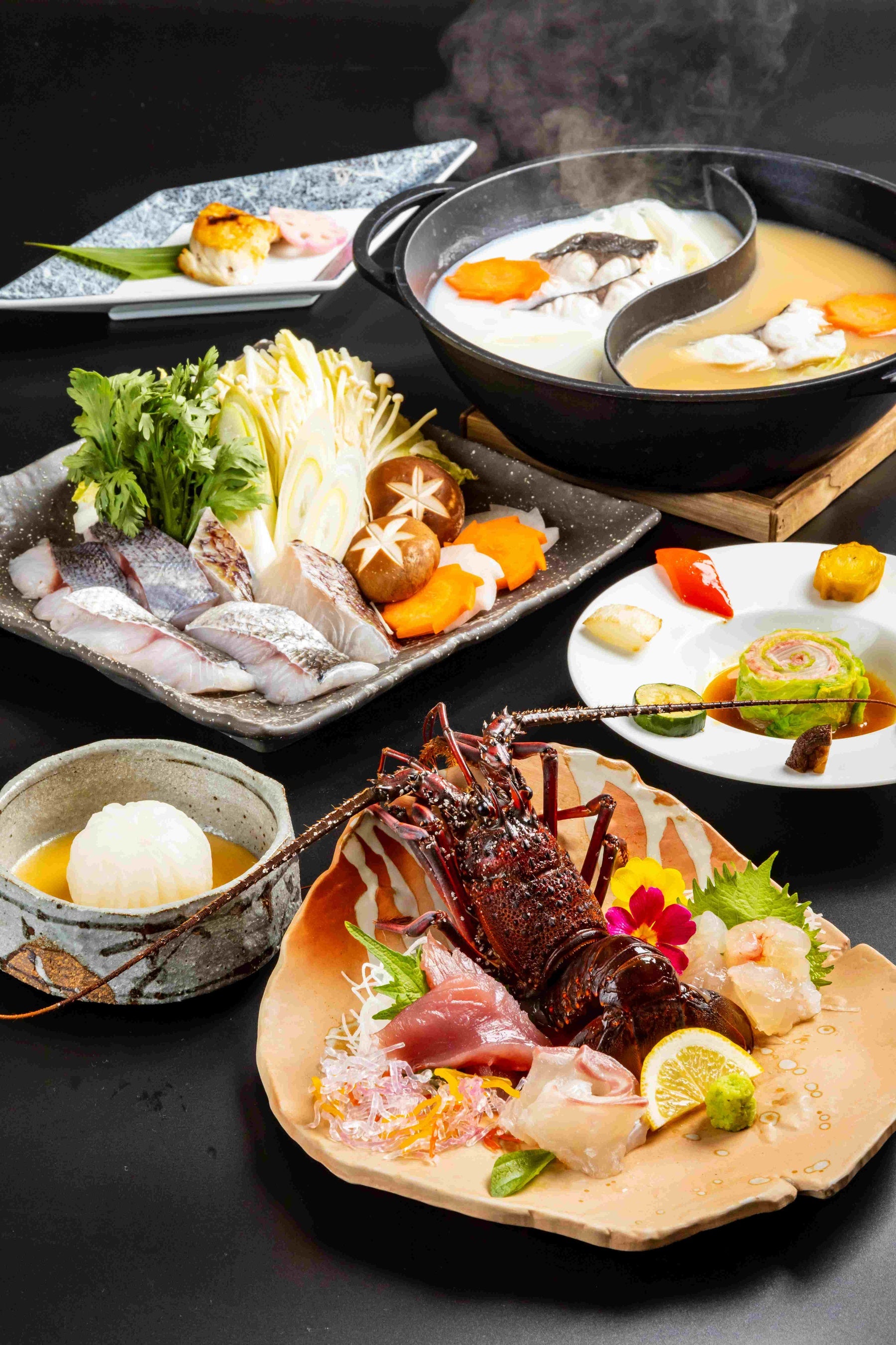 「伊勢海老のお造り」や、二種類の味噌ダシで楽しむ 「海鮮嶺岡鍋」などをご用意しました