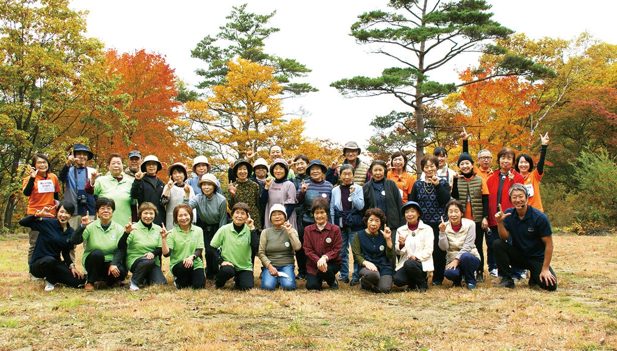 翠・黄・赤に色付く鹿沢園地