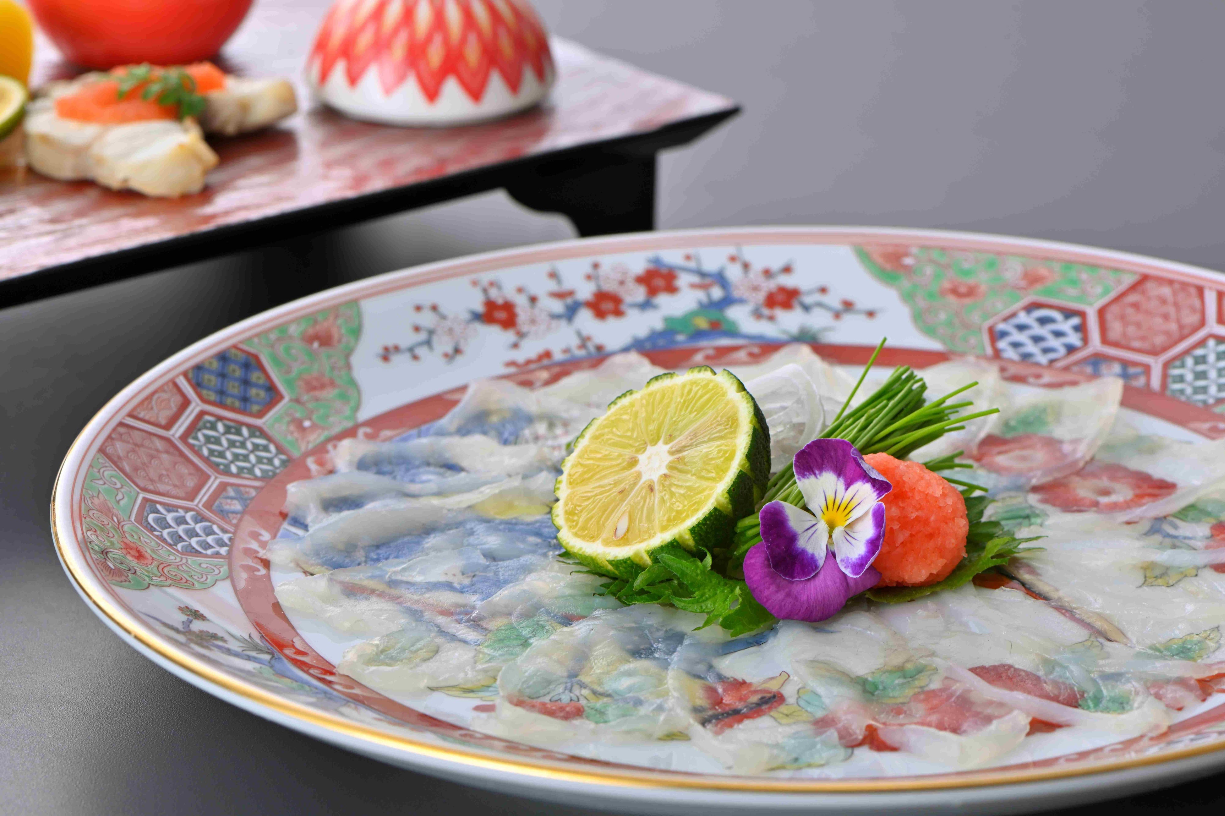 噛めば噛むほど甘みと旨味を感じる「鉄刺」