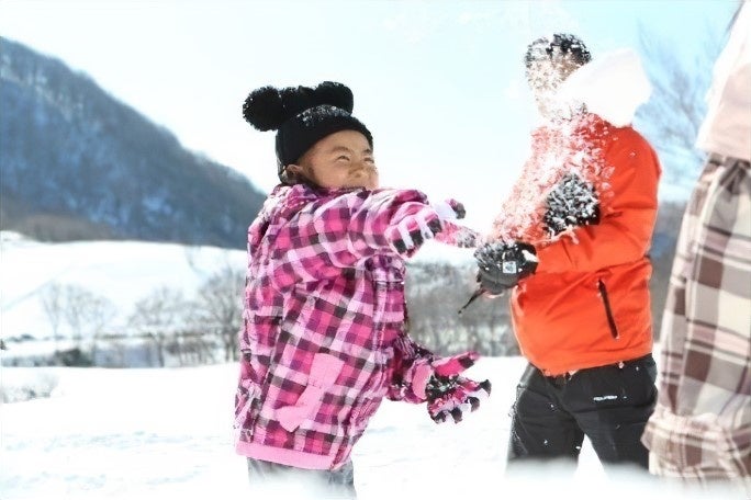 雪だるまや、雪合戦、そり遊びなど、小さなお子様も安心して雪遊びが楽しめます