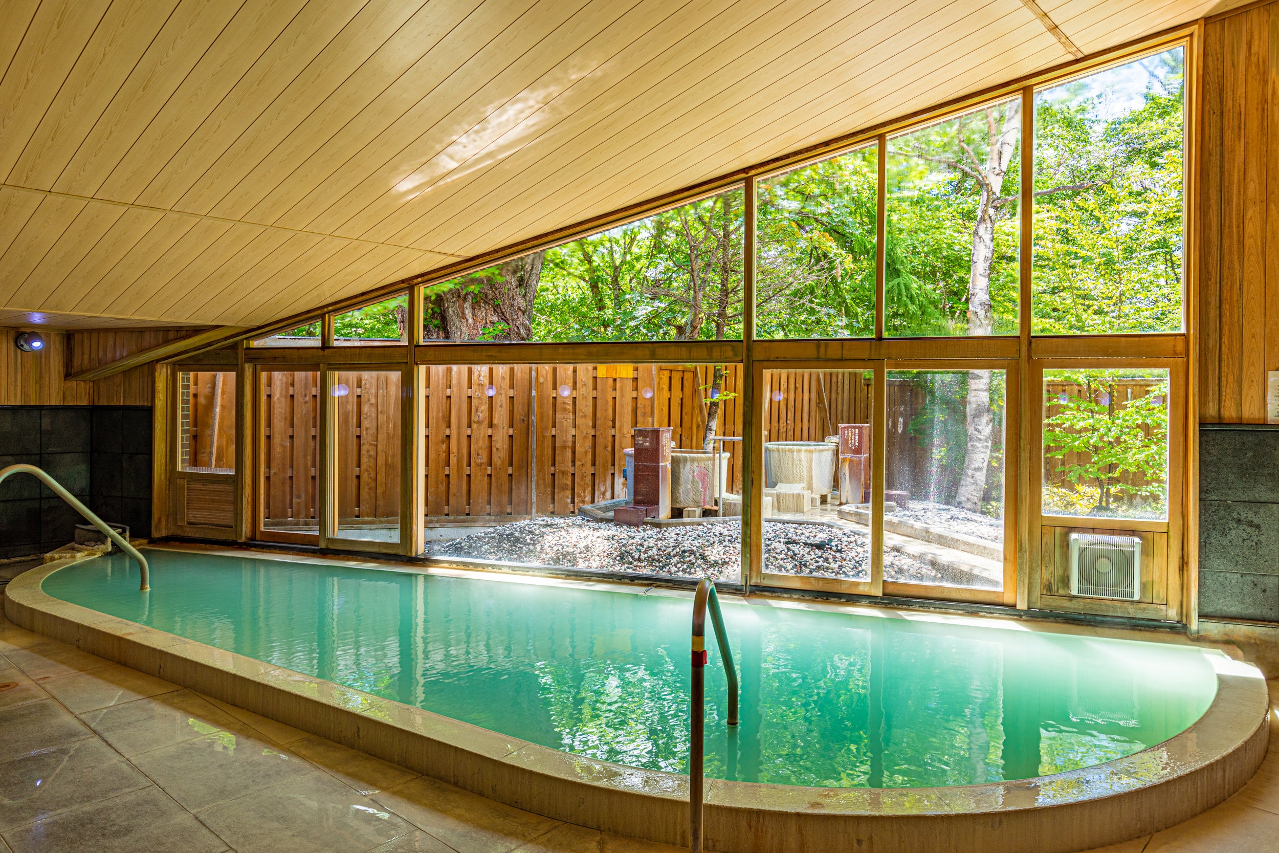 源泉かけ流しの温泉