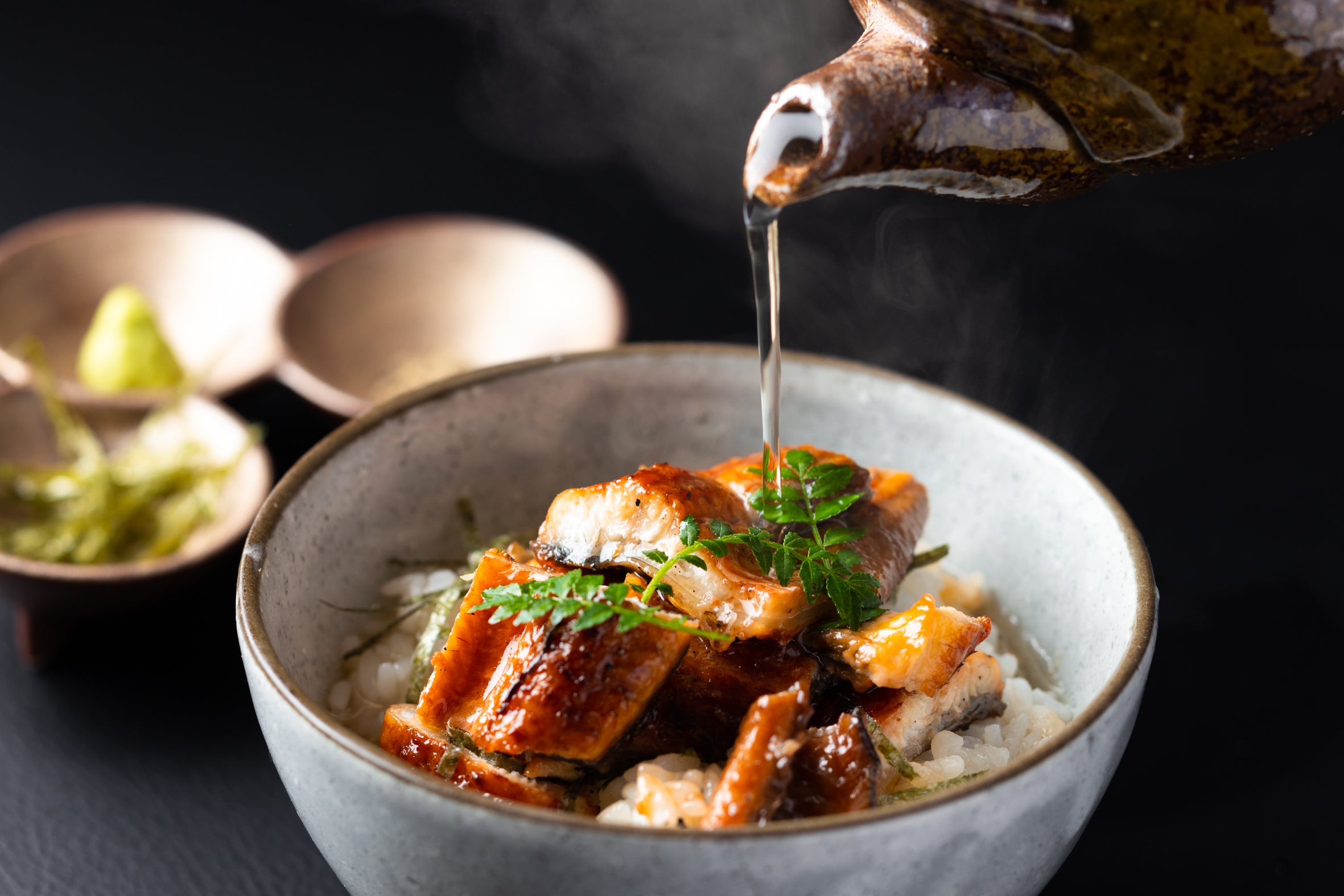 7月1日～21日のシーズンメインは鰻と牛サーロイン　鰻本来の味を楽しめる「白焼き」や、風味豊かな特製出汁でお茶漬けも楽しめる「ひつまぶし」もご用意します