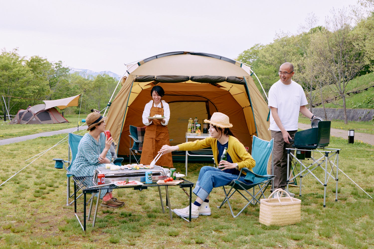 標高770mの芝生サイト 避暑地の網張温泉キャンプ場では「手ぶらで