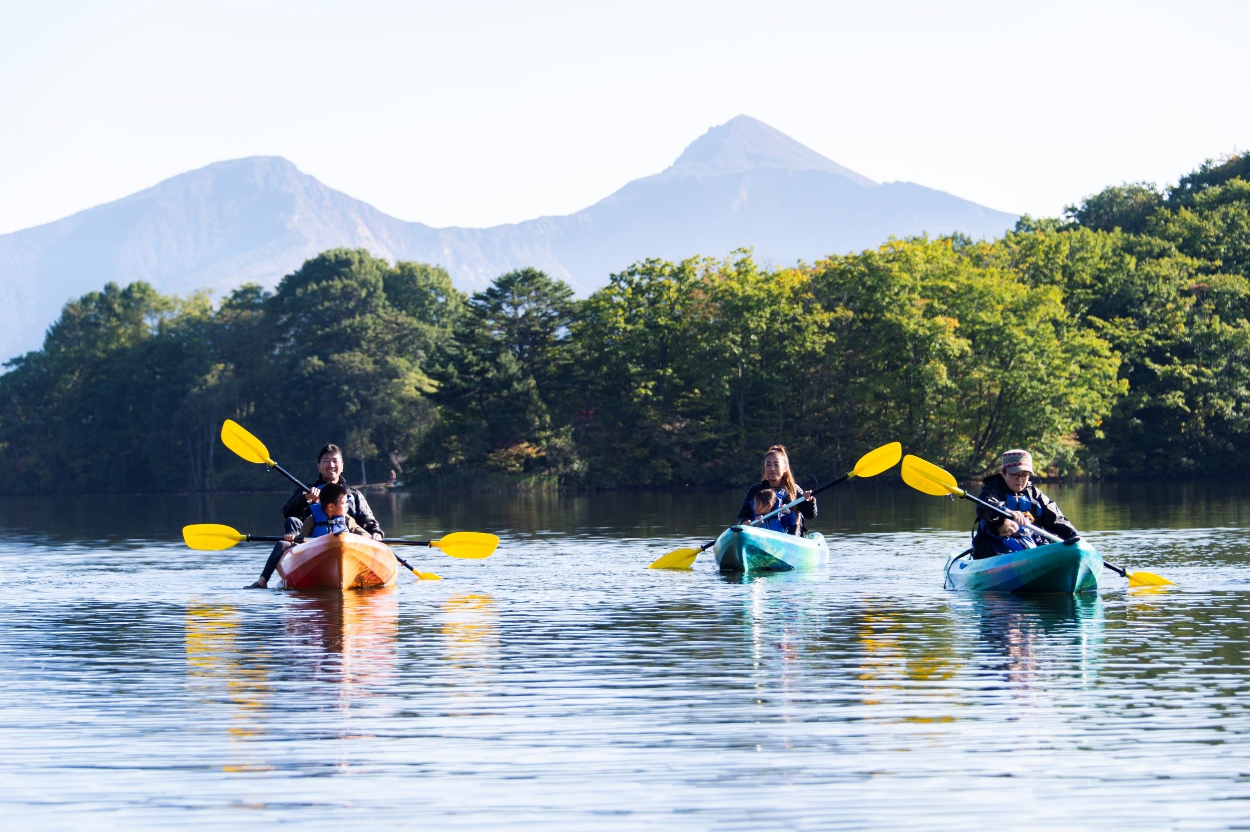 インストラクターが一緒なので初めての方も安心してカヌー・カヤックか楽しめます