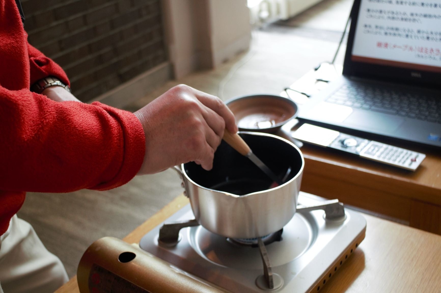 くつくつ煮込むと、甘い香りが漂い始める