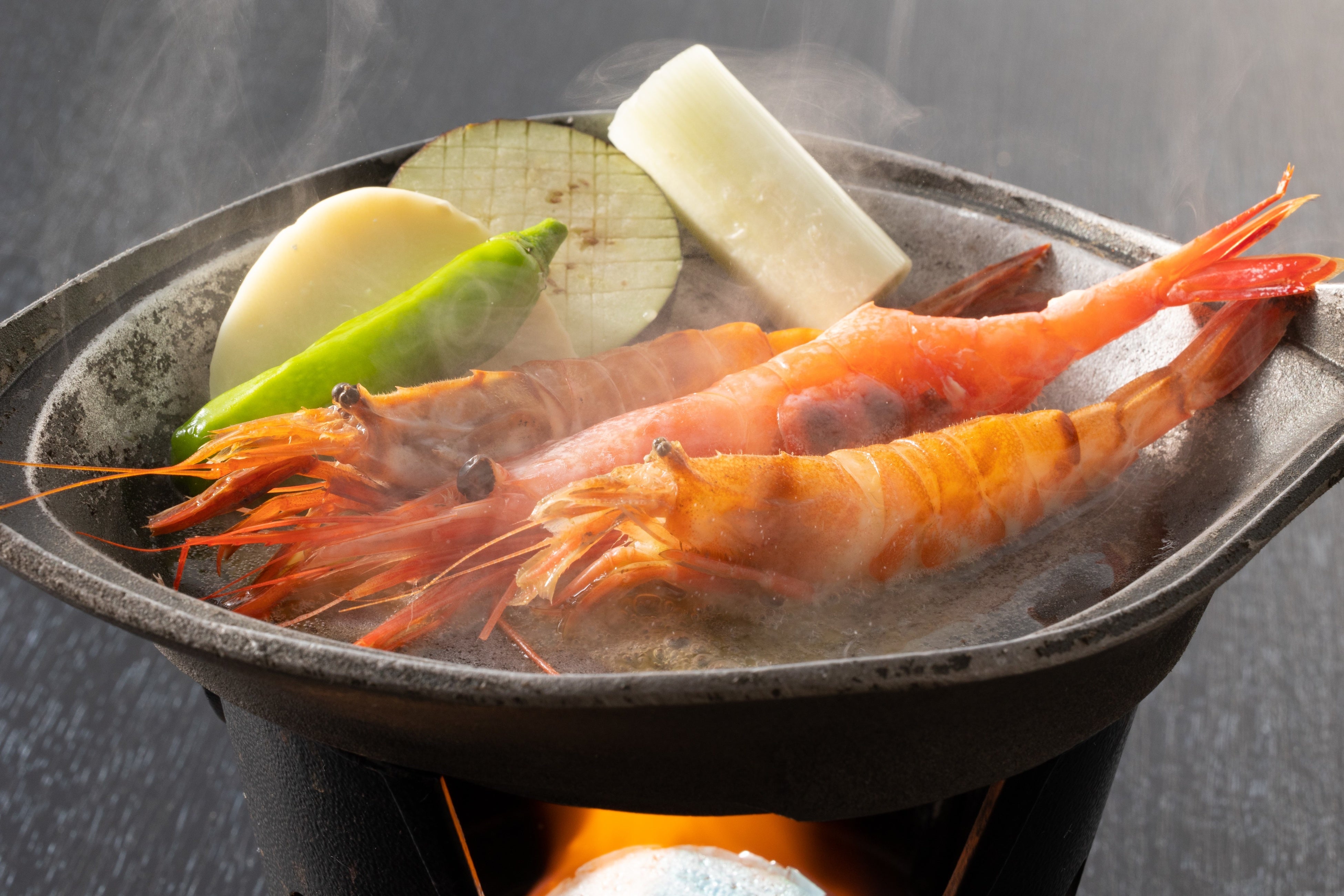 熱々ジューシーな陶板焼き