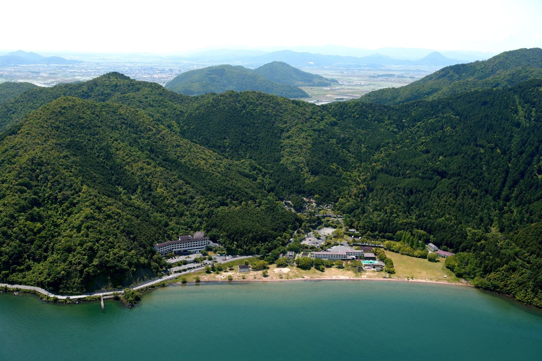 琵琶湖を臨むレイクビューのホテル　