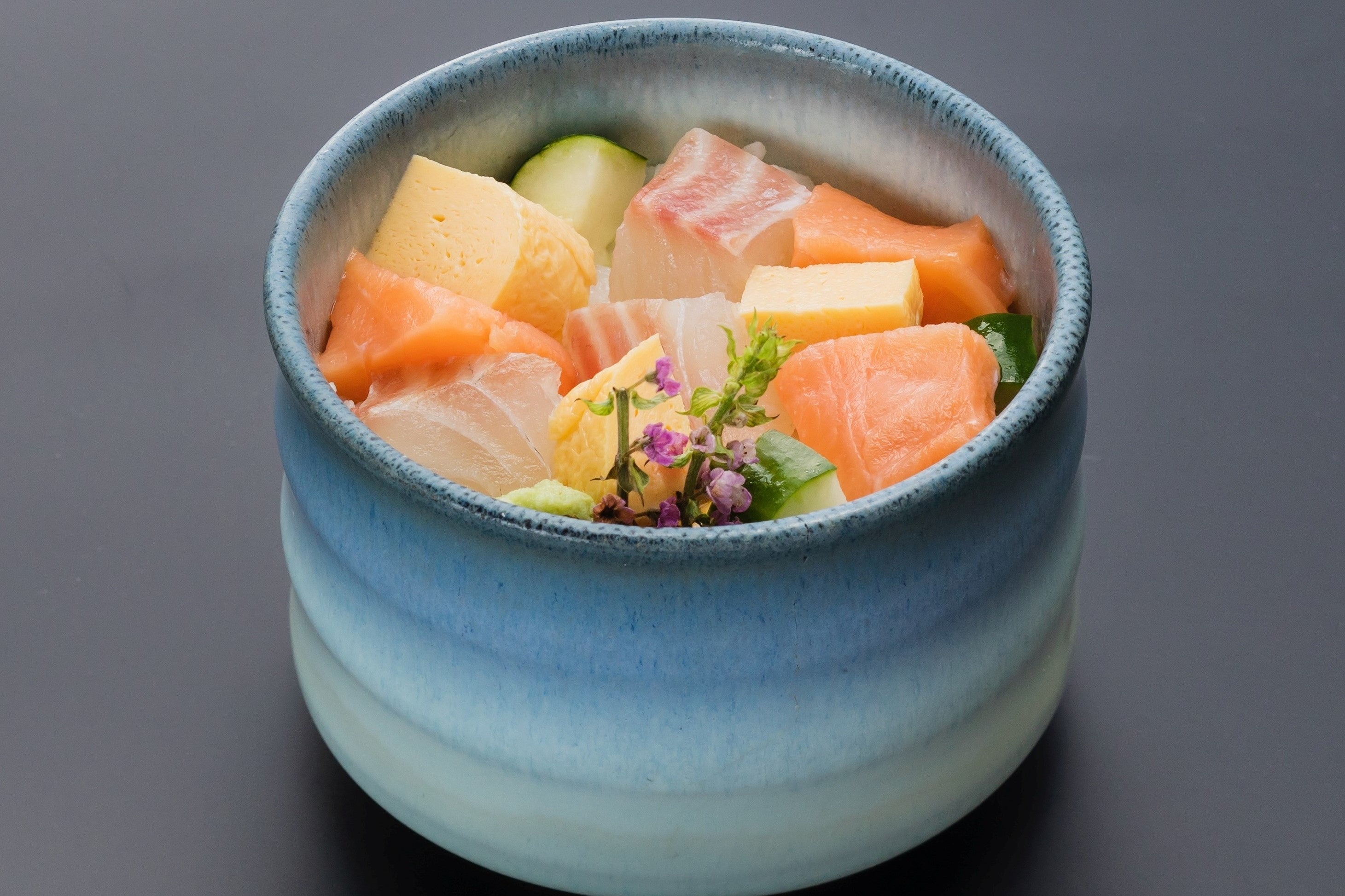 桜鯛と淡路島サクラマスのちらしずし