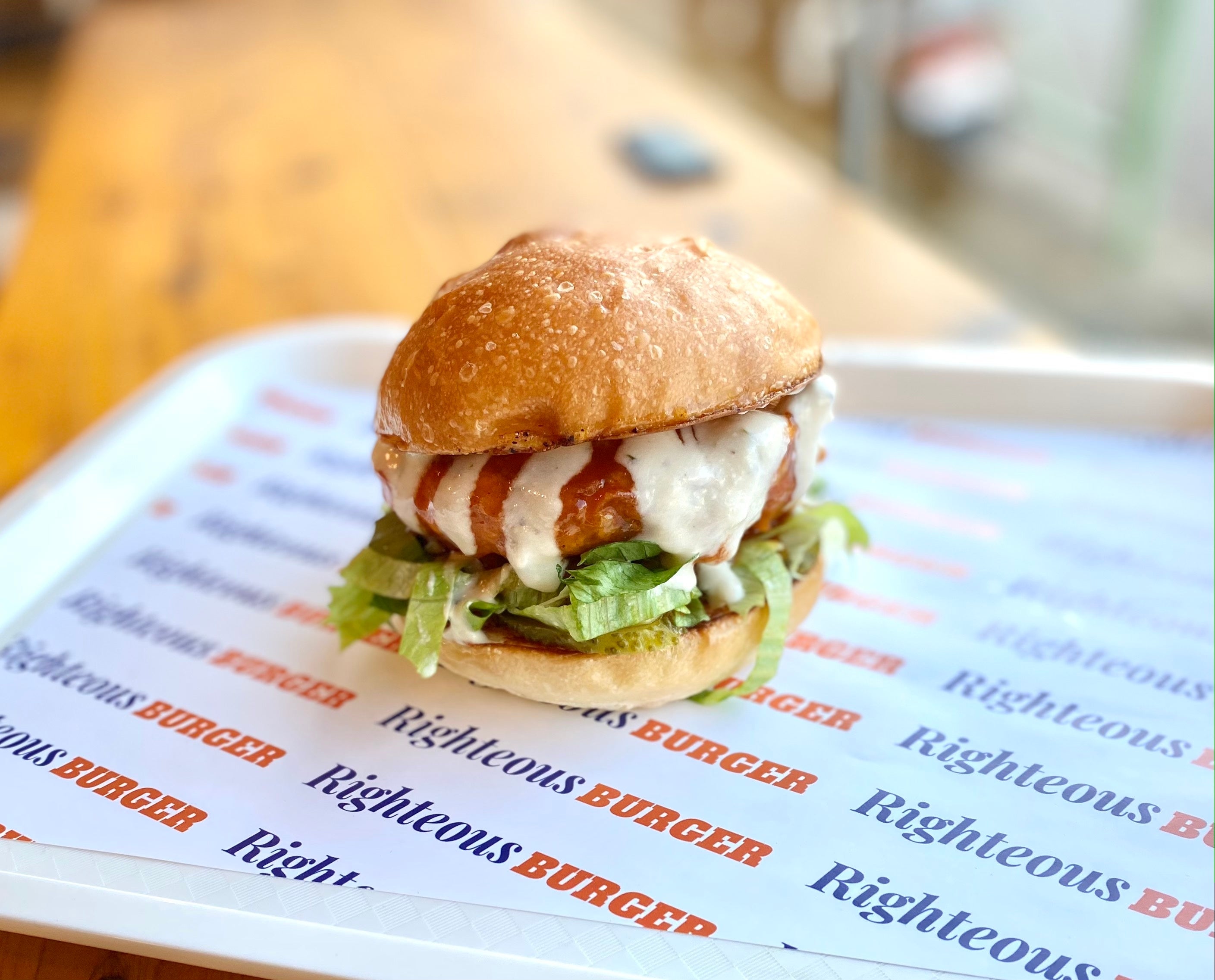 バッファローソイチキンバーガー