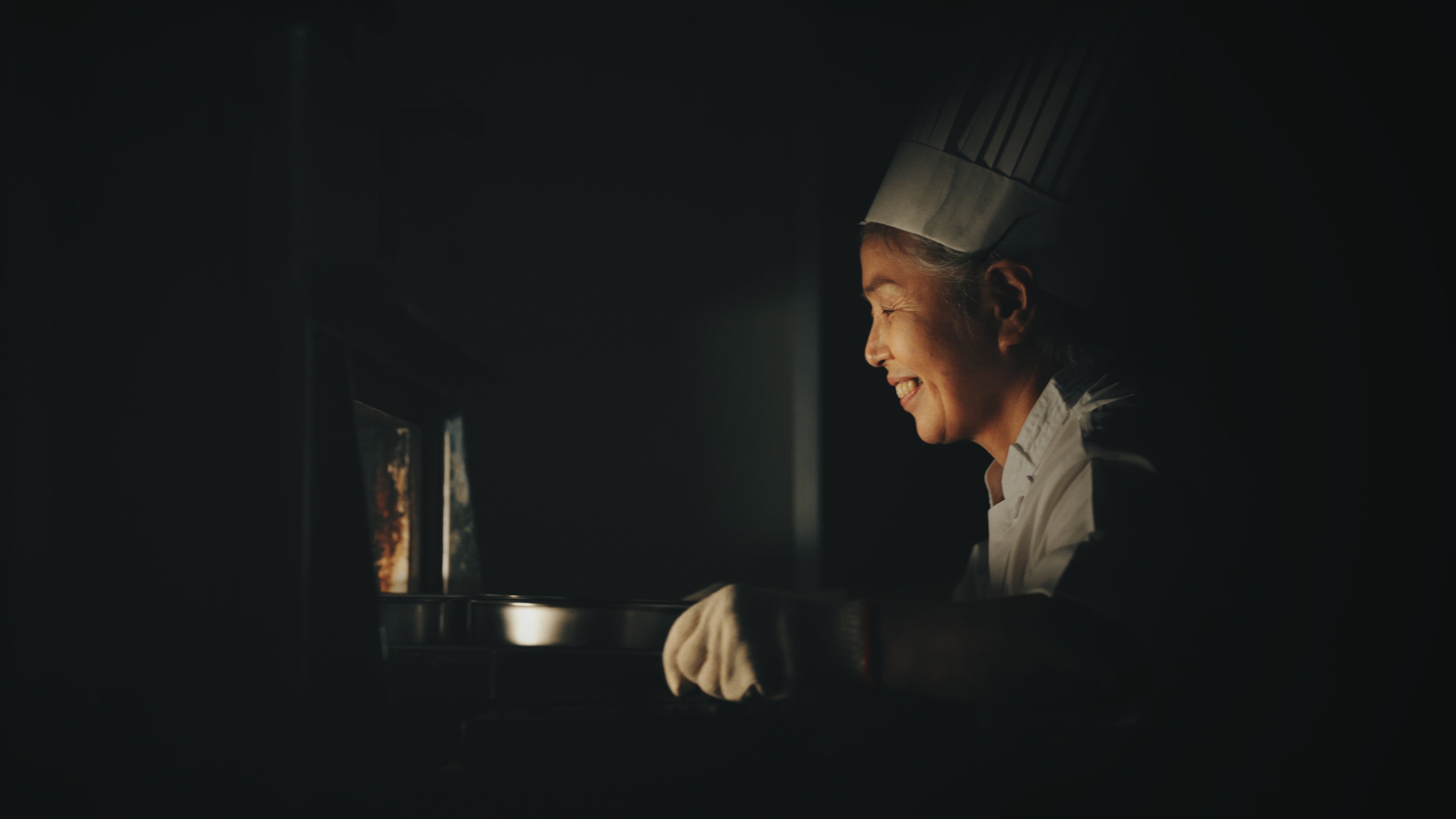 白い貴婦人_新CM2