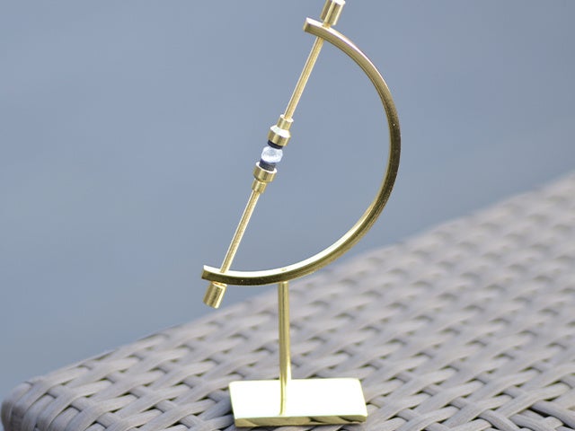 ディスプレイスタンド付きリターンもあり