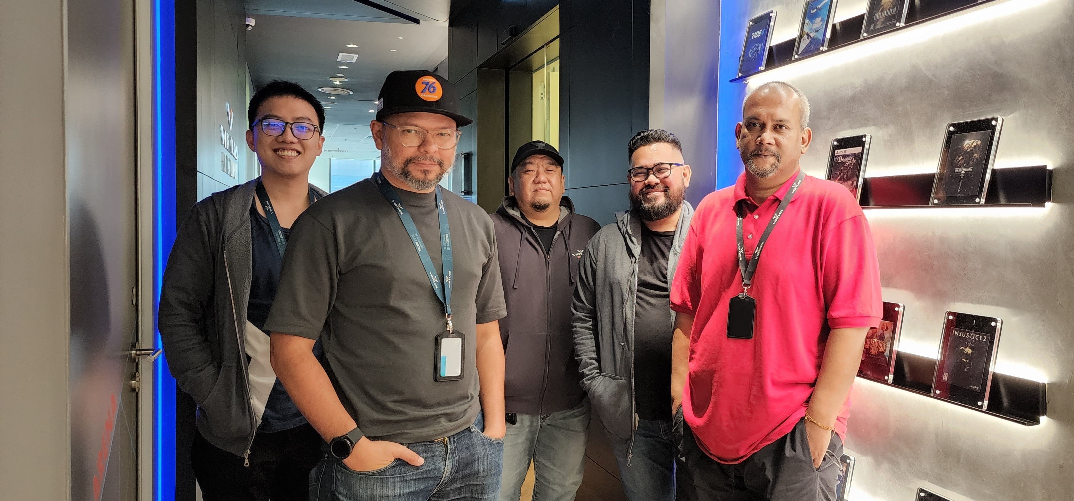 左から： ブーン　ヤン　トウ氏、ムフィザル　モクタール氏、イアン　ウン　ション氏、ヌーラズア　モード　ヌール氏、 ヨハネス　ルーベン氏