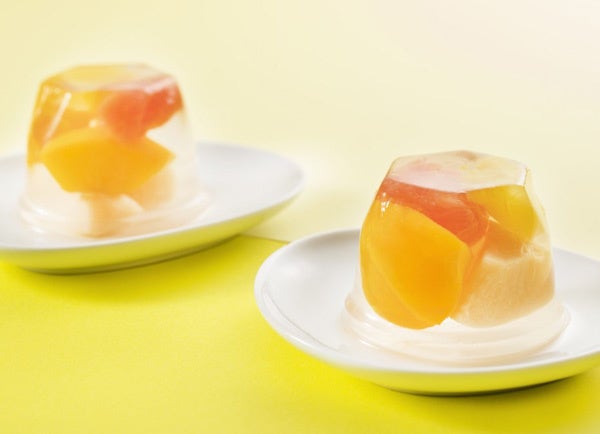 「夏の果実いっぱいゼリー」270円（税込）