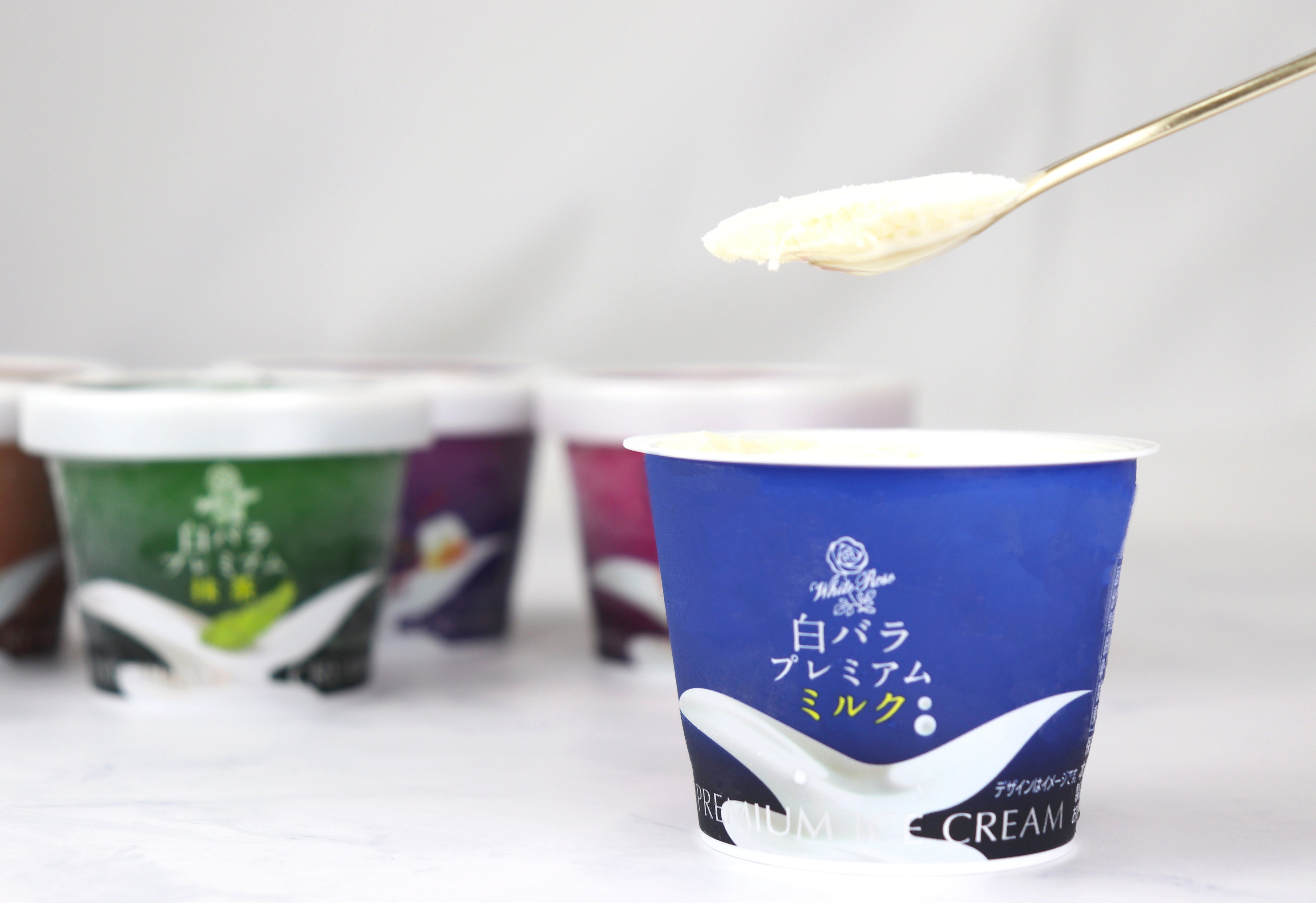 白バラプレミアムアイス　ミルクイメージ