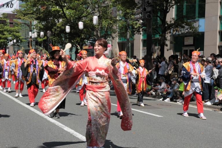 公式サイト「モバイルどんたく（モバどん）」のフォトライブラリーから利用しております。