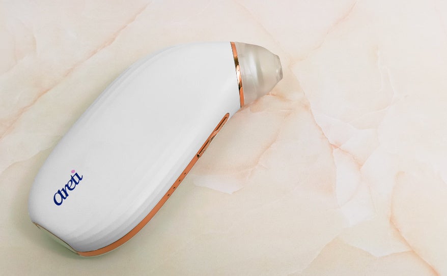 Areti 毛穴吸引器　美顔器　未使用 Areti 毛穴吸引器 スマホ連動 カメラ付き アレティ 美顔器 毛穴