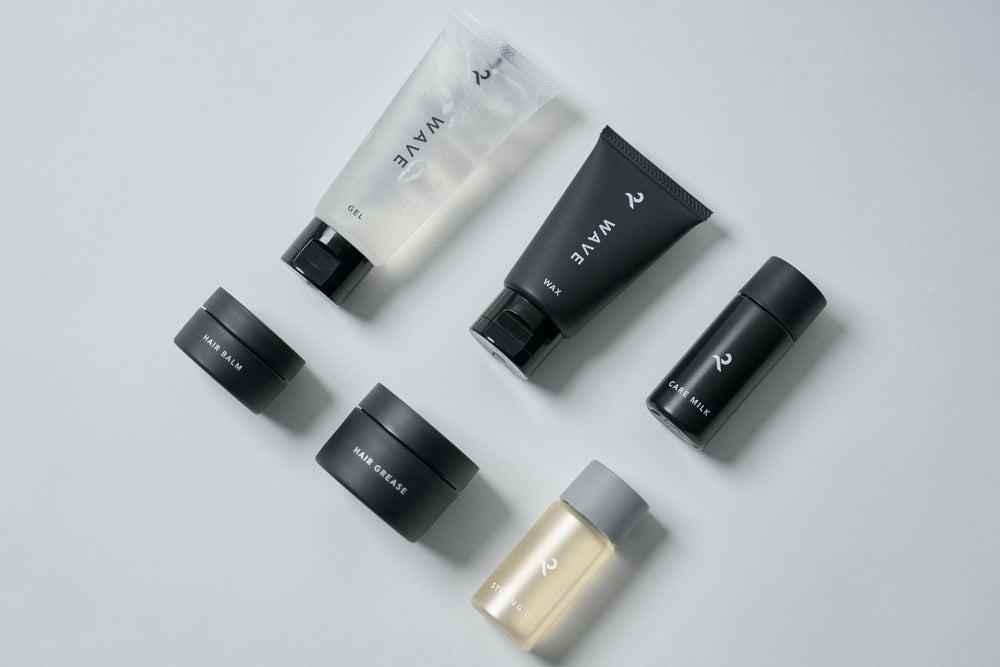 ファミリーマート限定ミニサイズ「RETOUCH」ヘアスタイリング・ヘアケアシリーズ(出典: PR TIMES)
