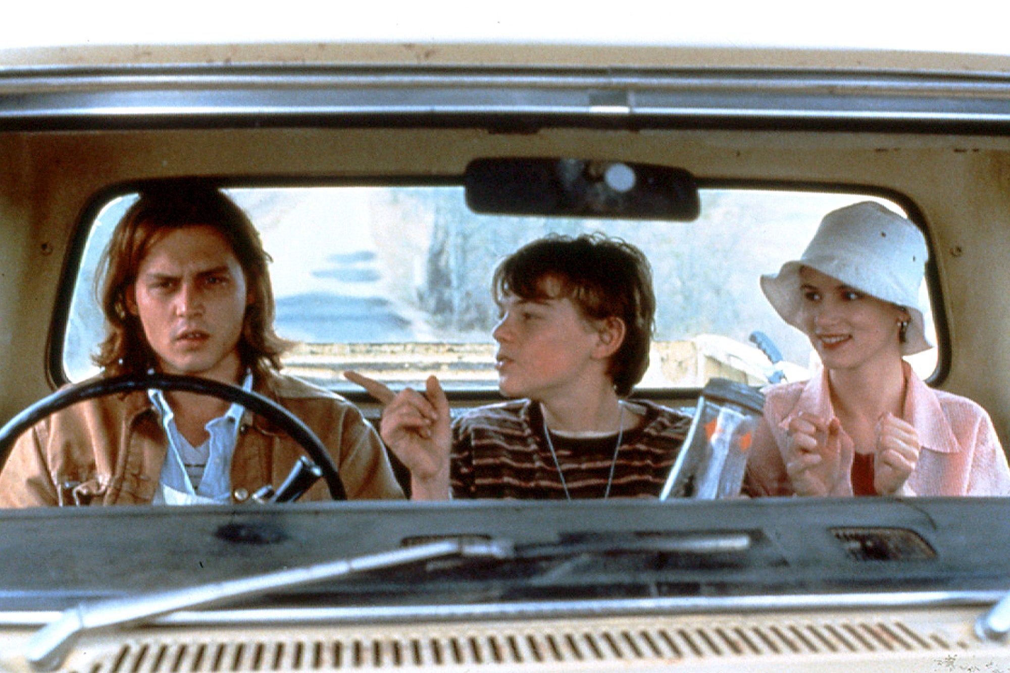 TM & © MCMXCIII by Paramount Picture Corporation. All Rights Reserved.